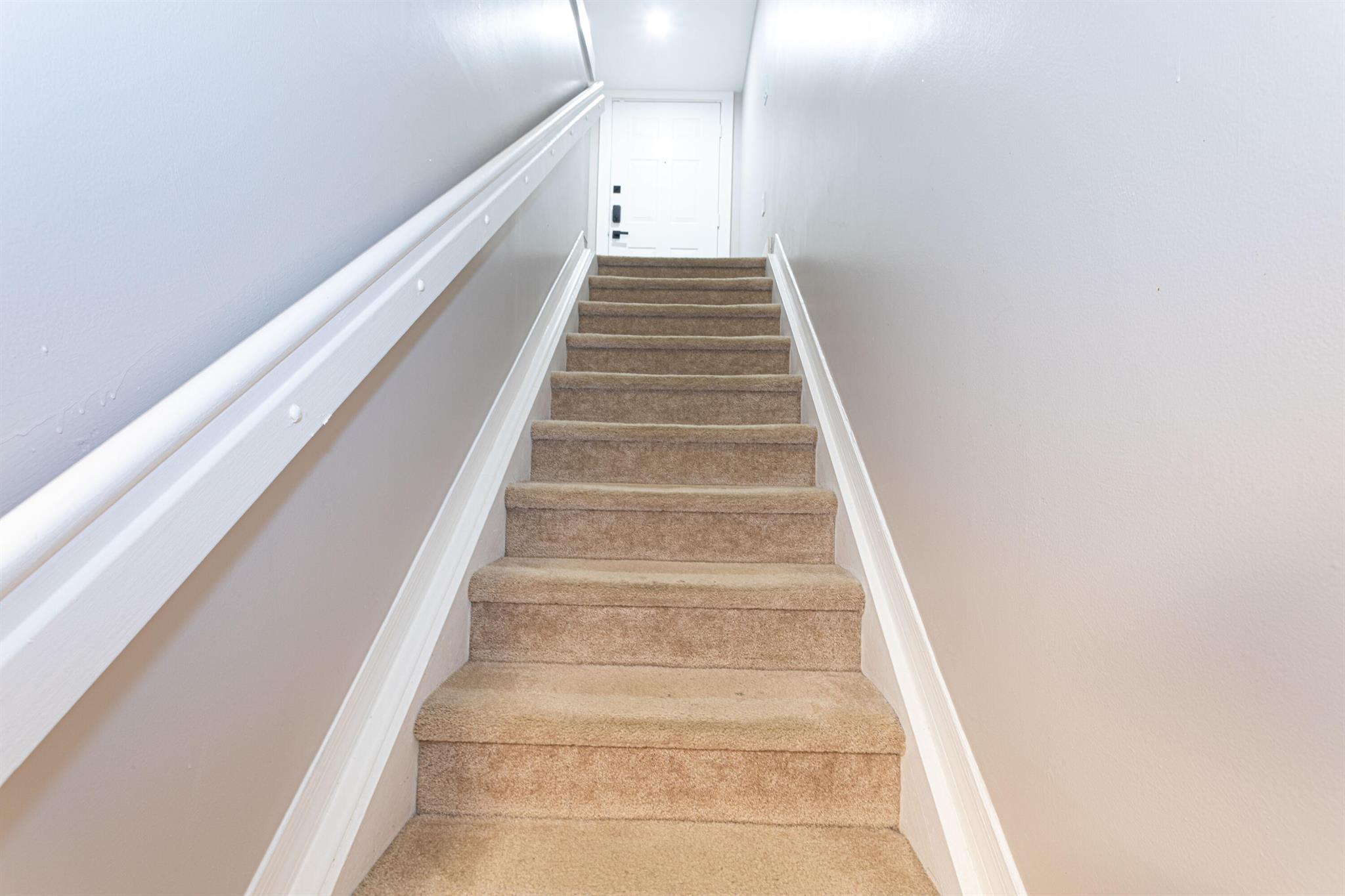 GRAND ISLES CONDO - Residential Lease