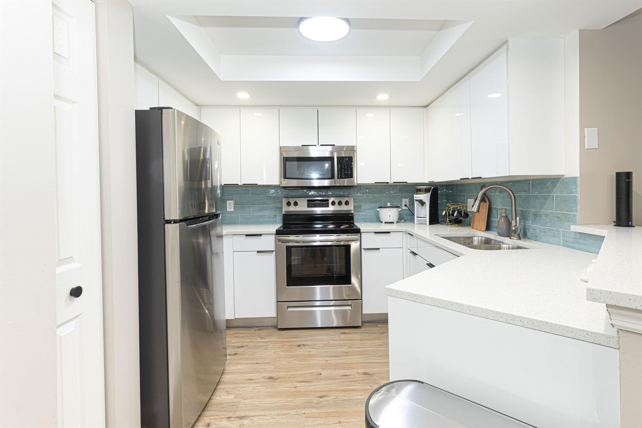 GRAND ISLES CONDO - Residential Lease