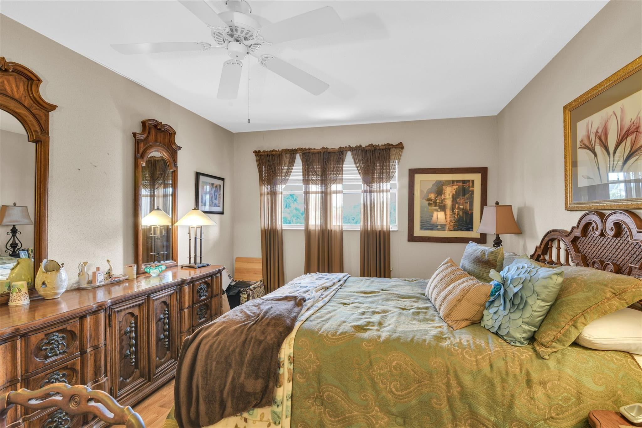 Kings Point - Residential