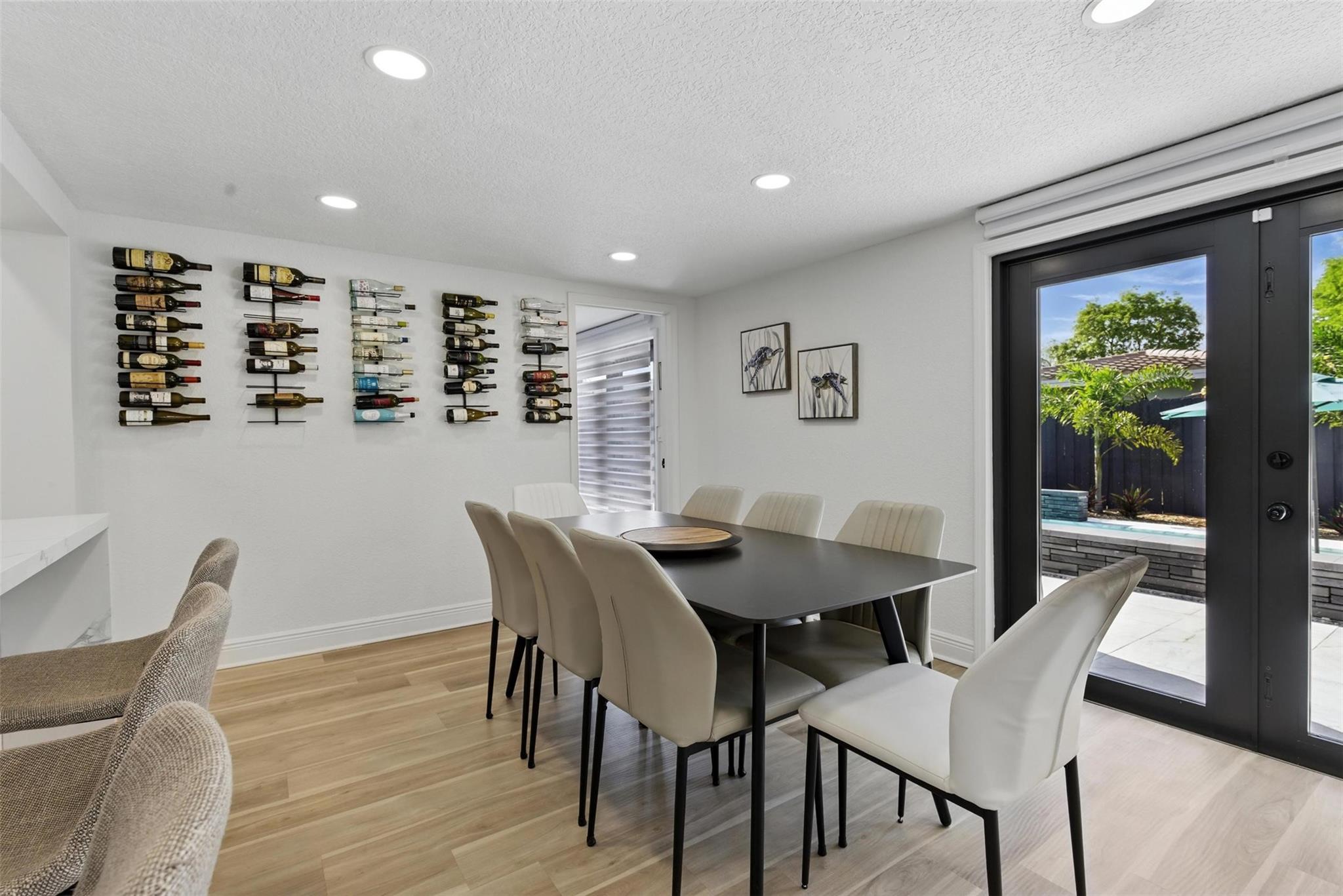 IMPERIAL POINT 2 SEC - Residential