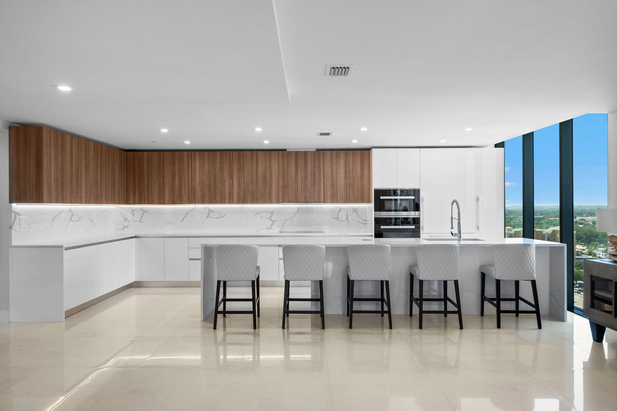 SABBIA BEACH CONDO - Residential