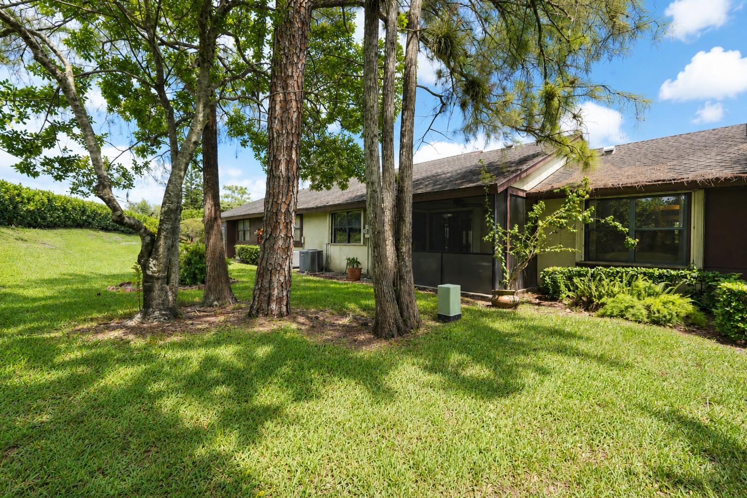 STRATHMORE GATE WEST UNIT 1 - Residential
