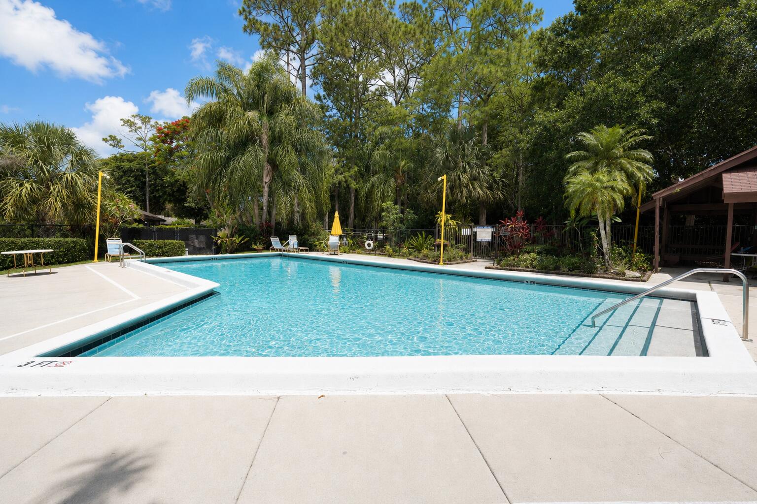 STRATHMORE GATE WEST UNIT 1 - Residential