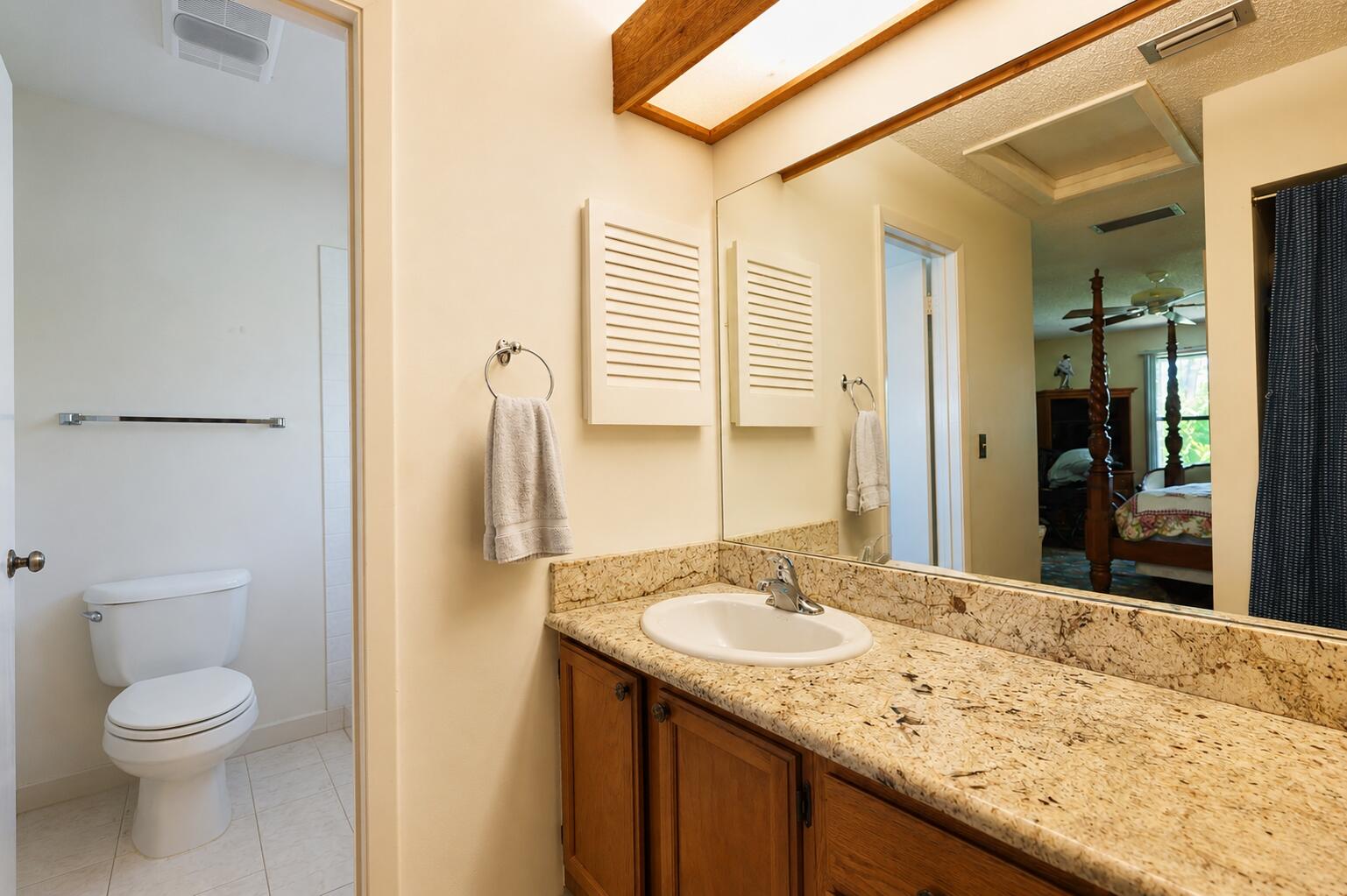 STRATHMORE GATE WEST UNIT 1 - Residential