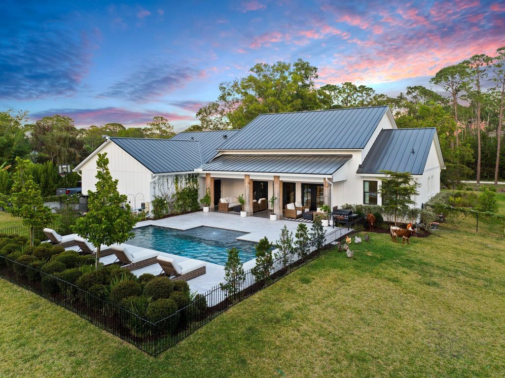 Photo of 16365 122nd Drive N, Jupiter, FL 33478 (MLS # R11062765)