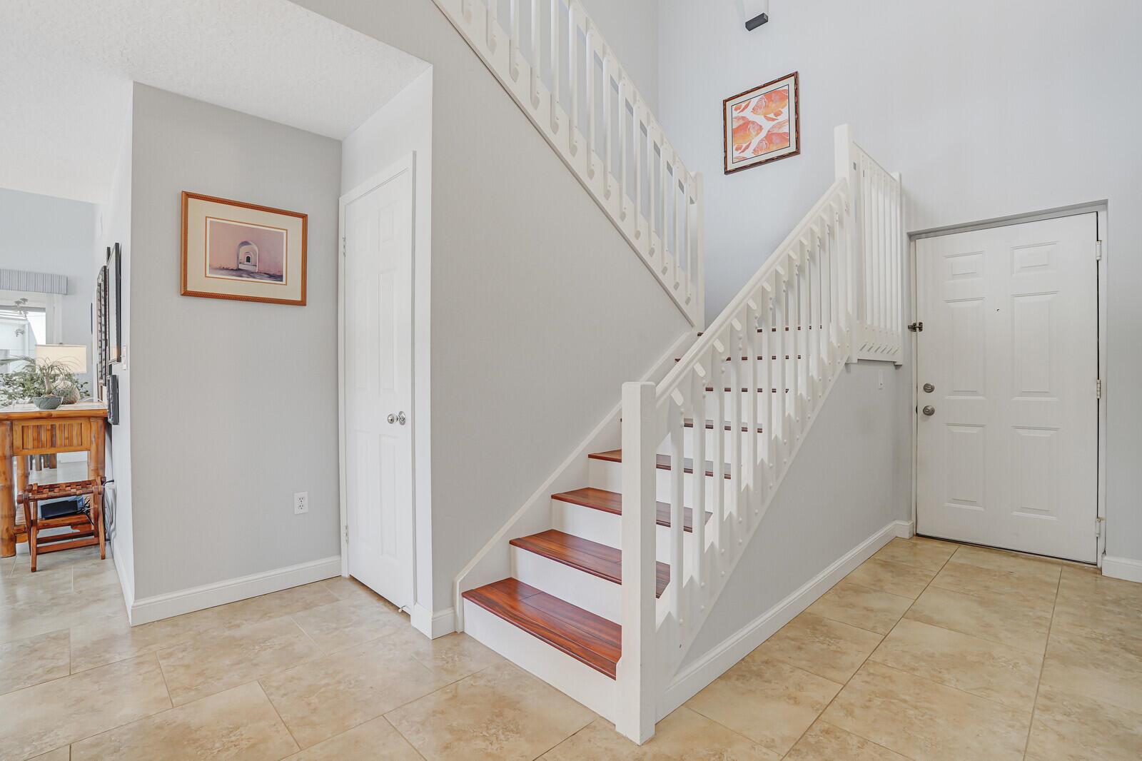 821 Oak Harbour Drive