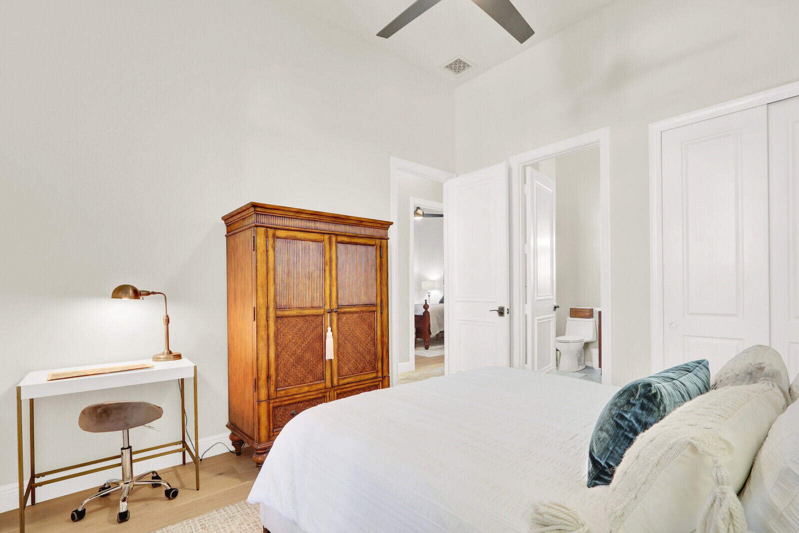 FRENCHMANS RESERVE PCD E - Residential Lease