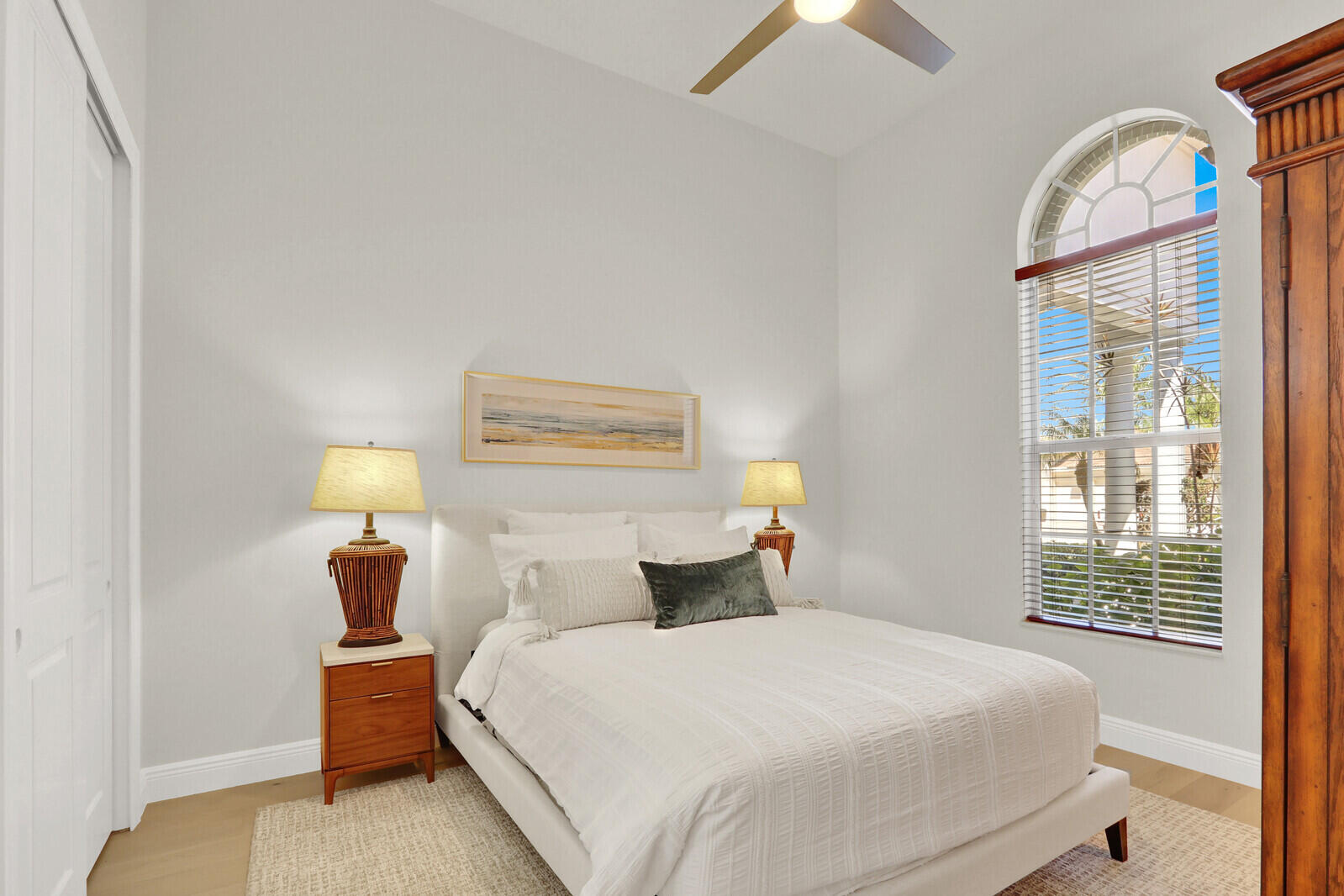 FRENCHMANS RESERVE PCD E - Residential Lease