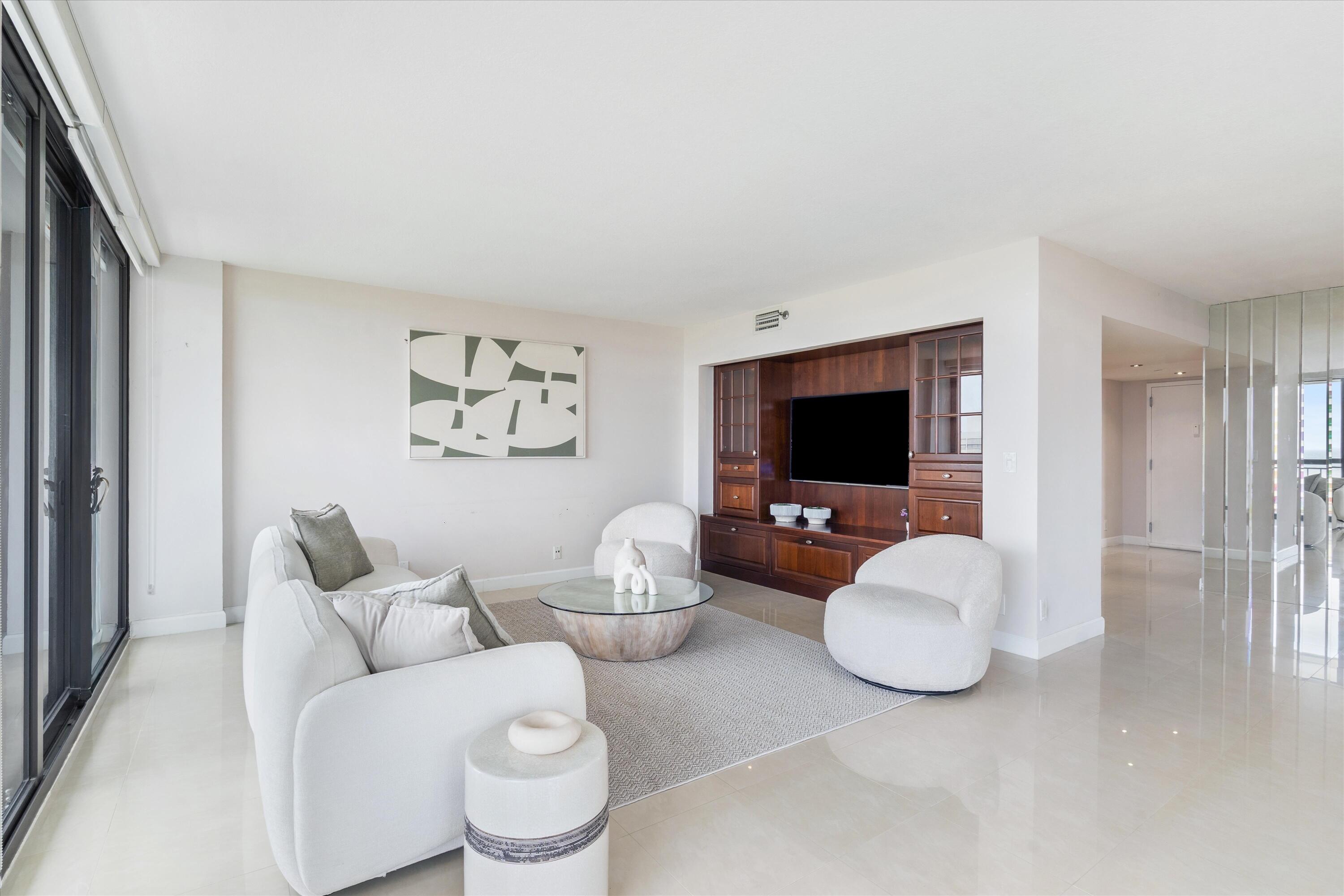 2003 N Ocean Boulevard 902