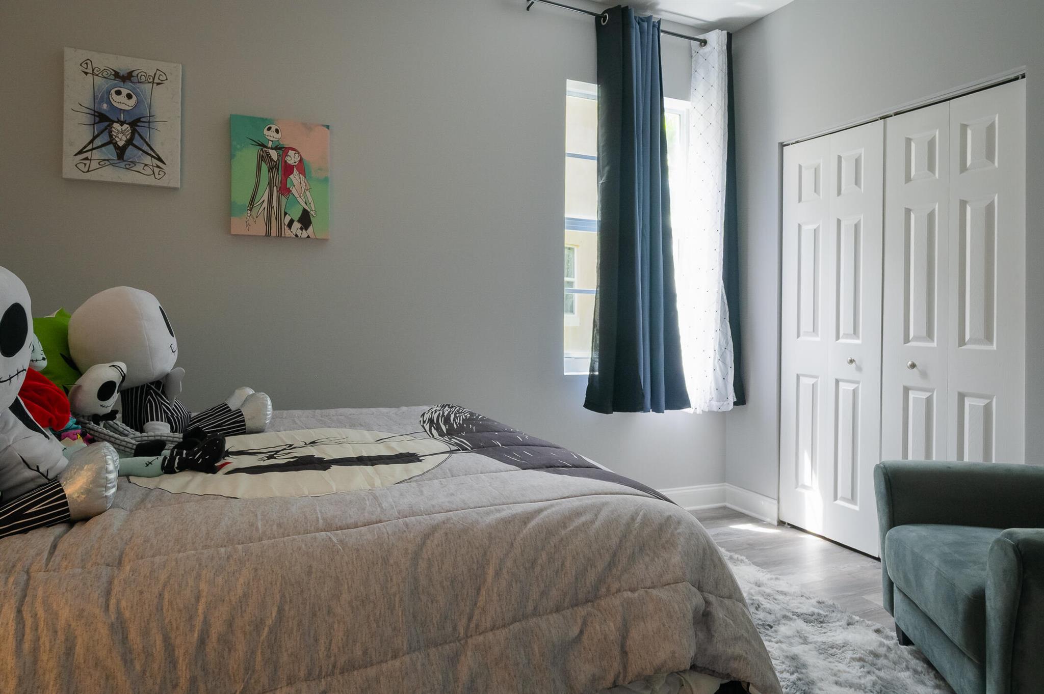 THE OAKS - Residential