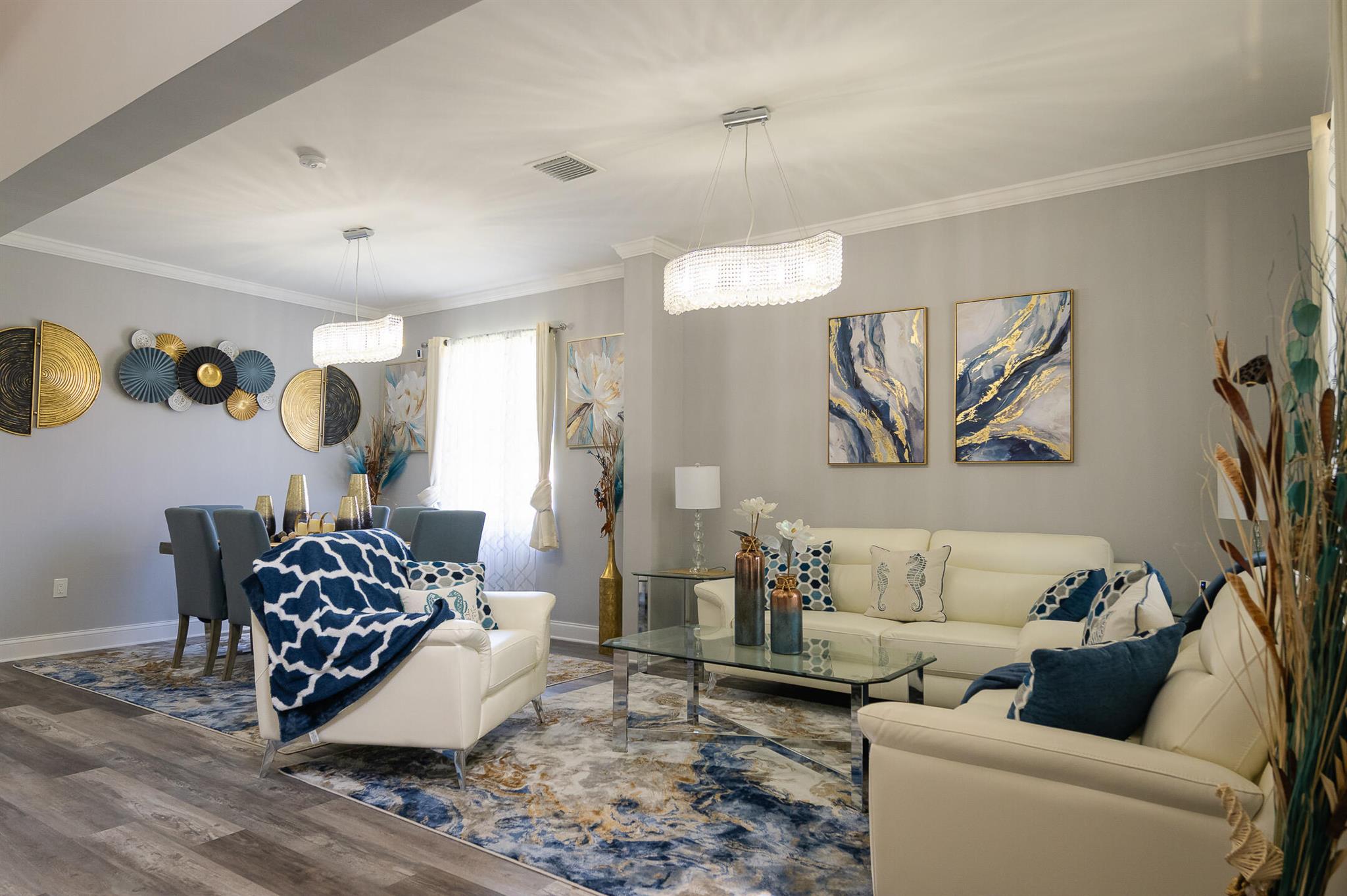 THE OAKS - Residential