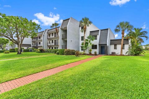 A home in Lake Worth