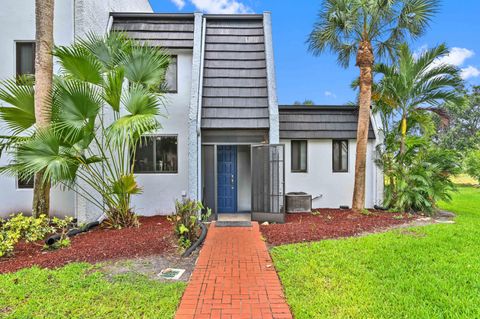 A home in Lake Worth