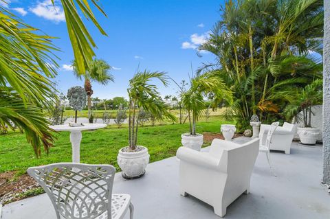 A home in Lake Worth