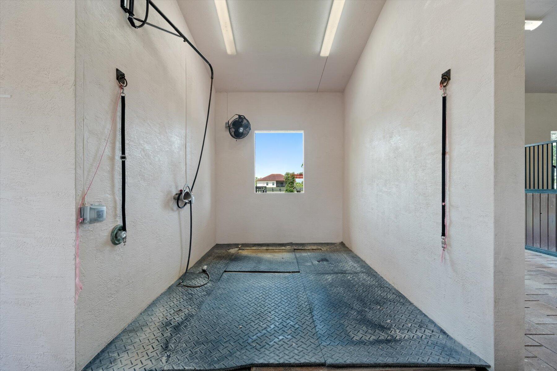 DEER RUN - Residential Lease