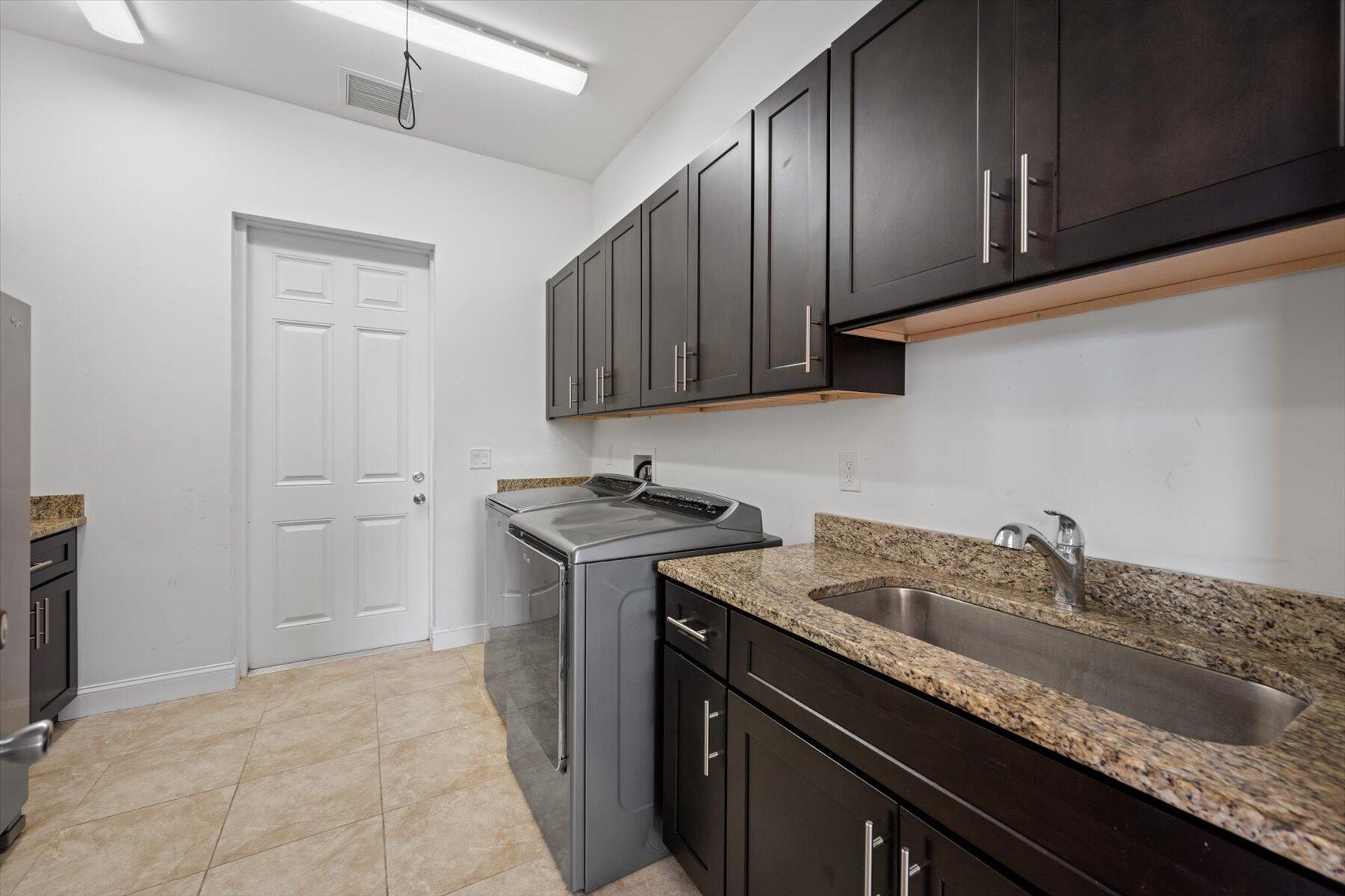 DEER RUN - Residential Lease