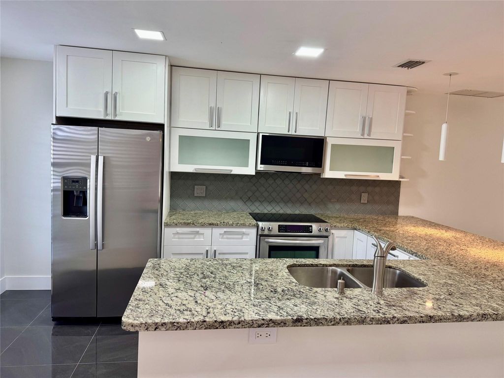 Photo of 20946 Sedgewick Drive #20946, Boca Raton, FL 33433 (MLS # F10489730)