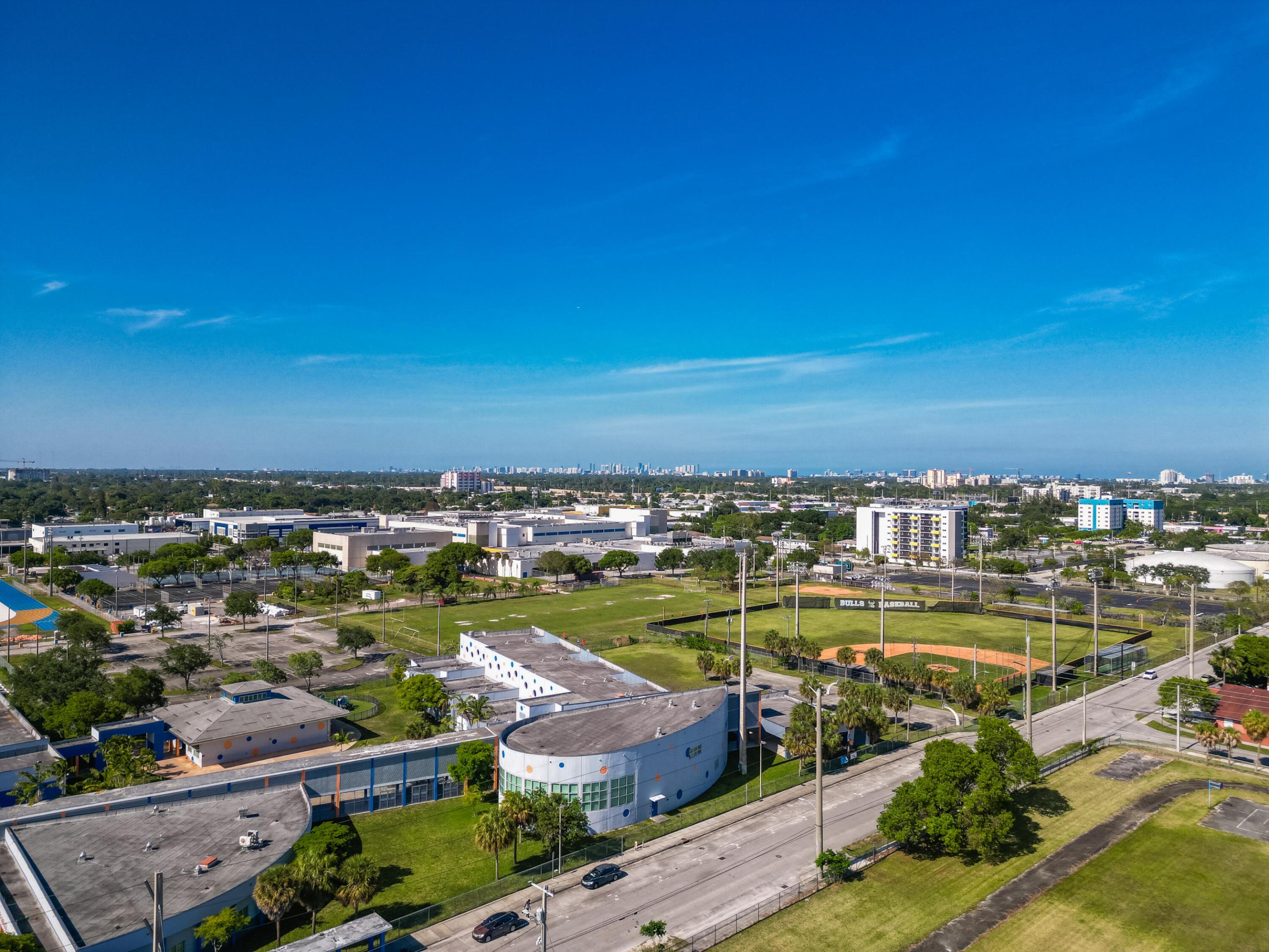 WOODMERE - Residential Lease