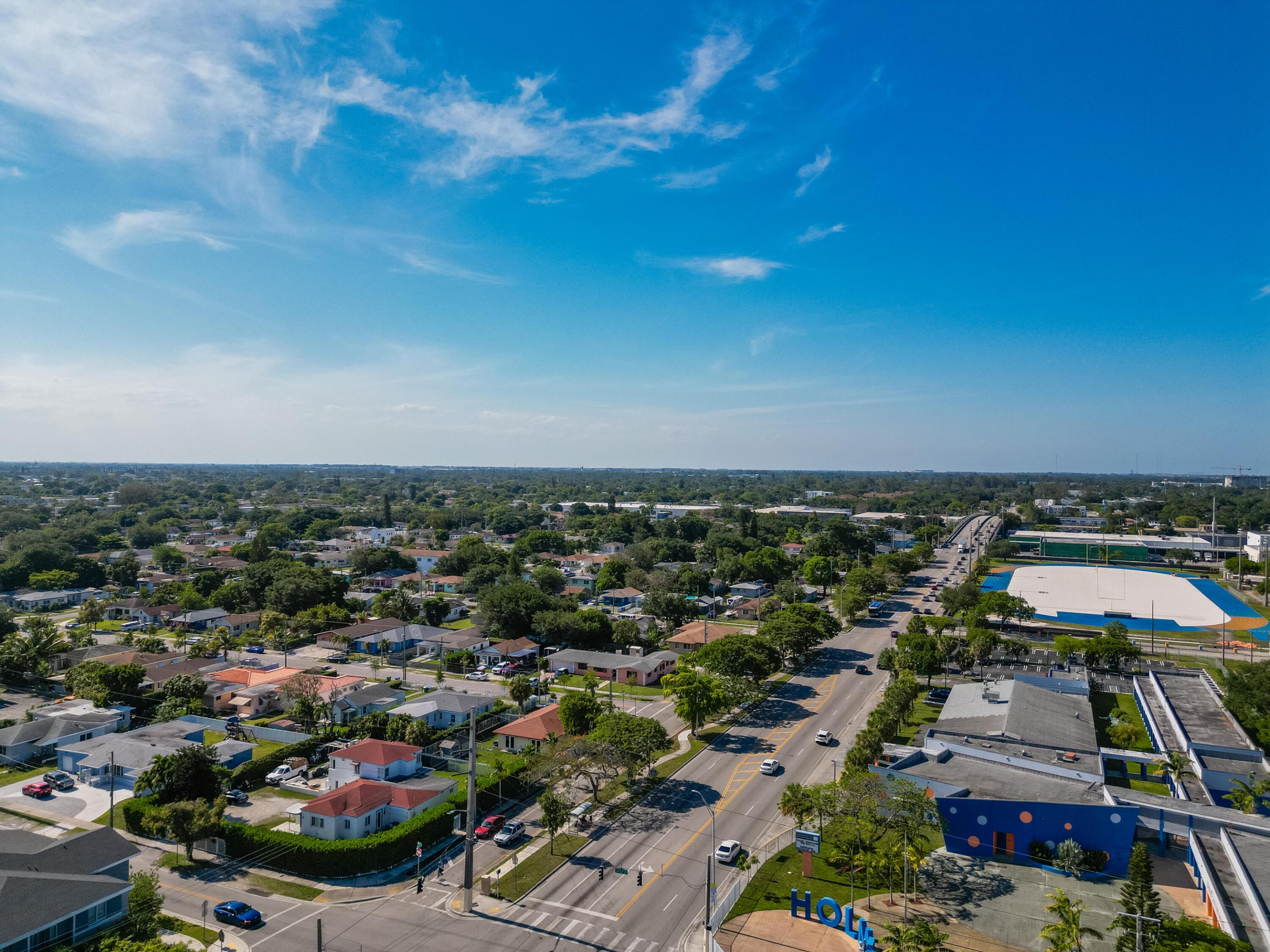WOODMERE - Residential Lease