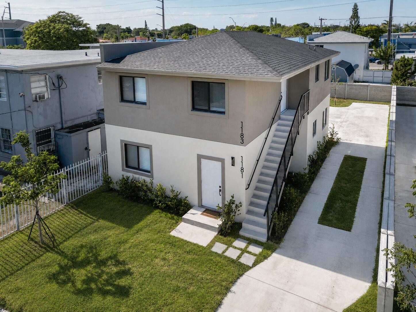 WOODMERE - Residential Lease