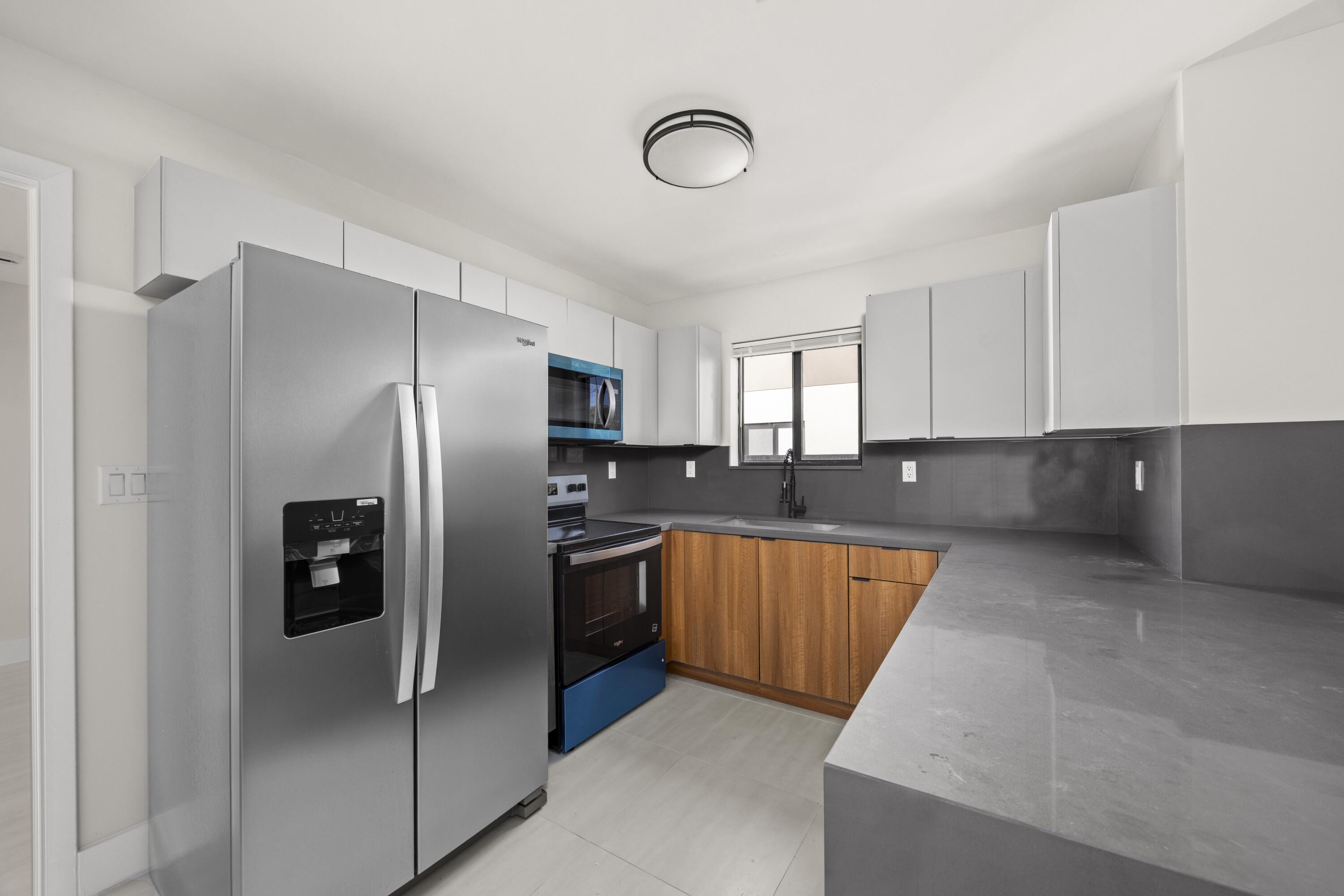 WOODMERE - Residential Lease