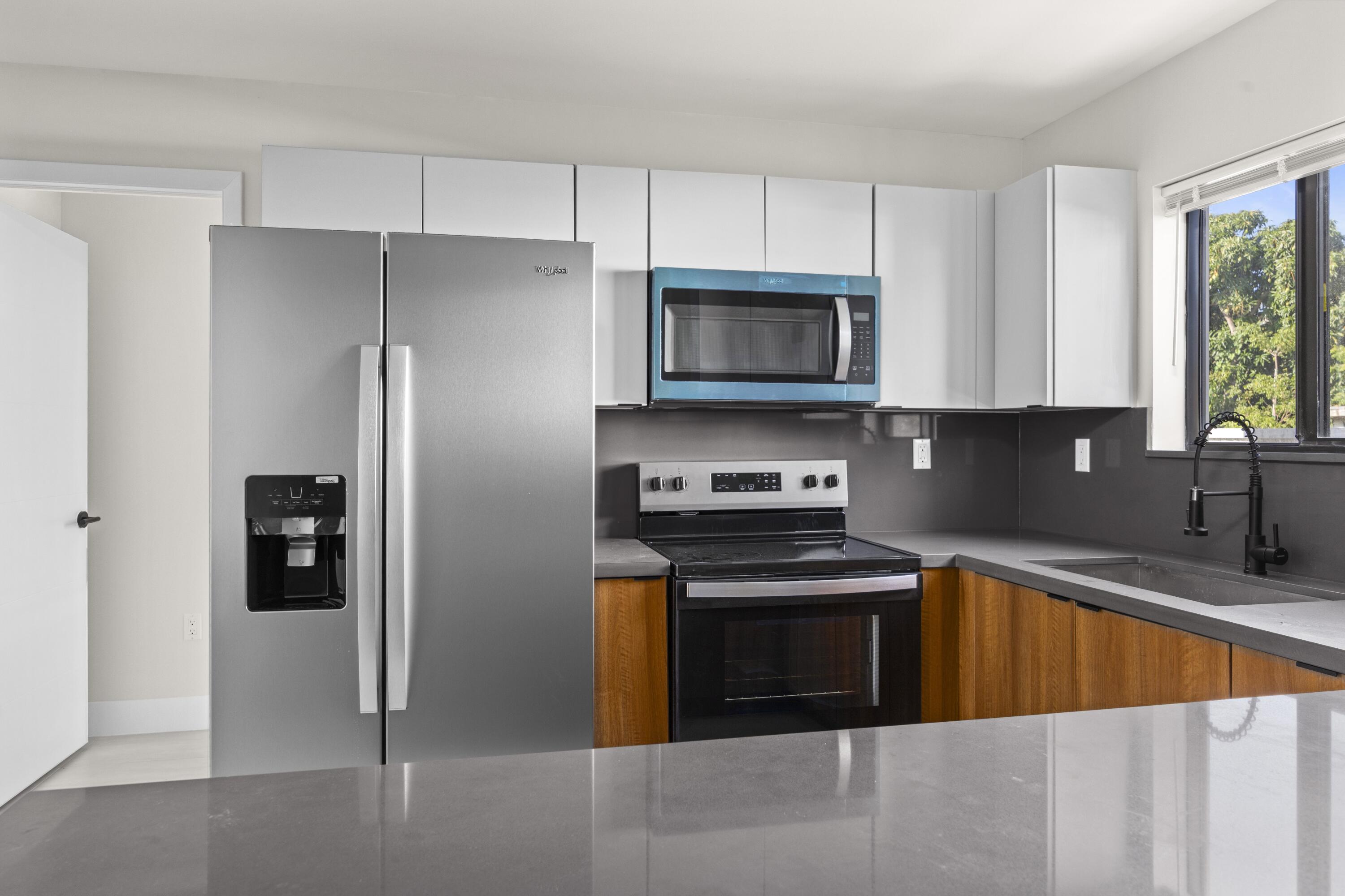 WOODMERE - Residential Lease