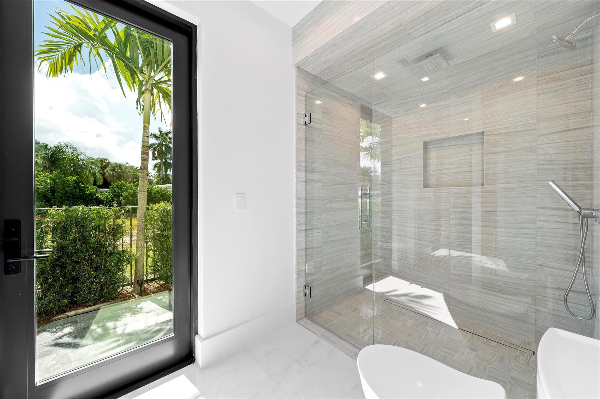 NURMI ISLES ISLAND NO 3 - Residential Lease