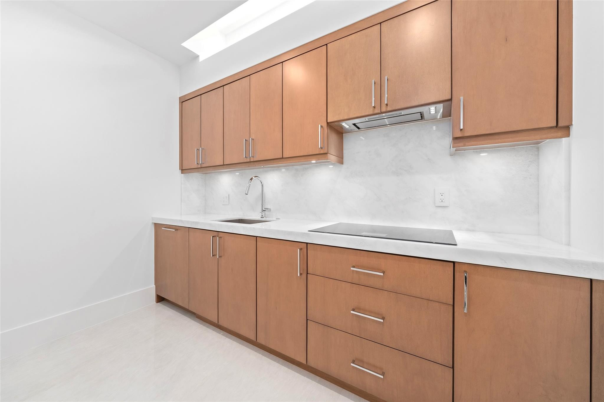NURMI ISLES ISLAND NO 3 - Residential Lease