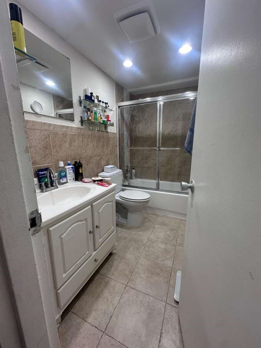 MIRADOR 1000 CONDO - Residential