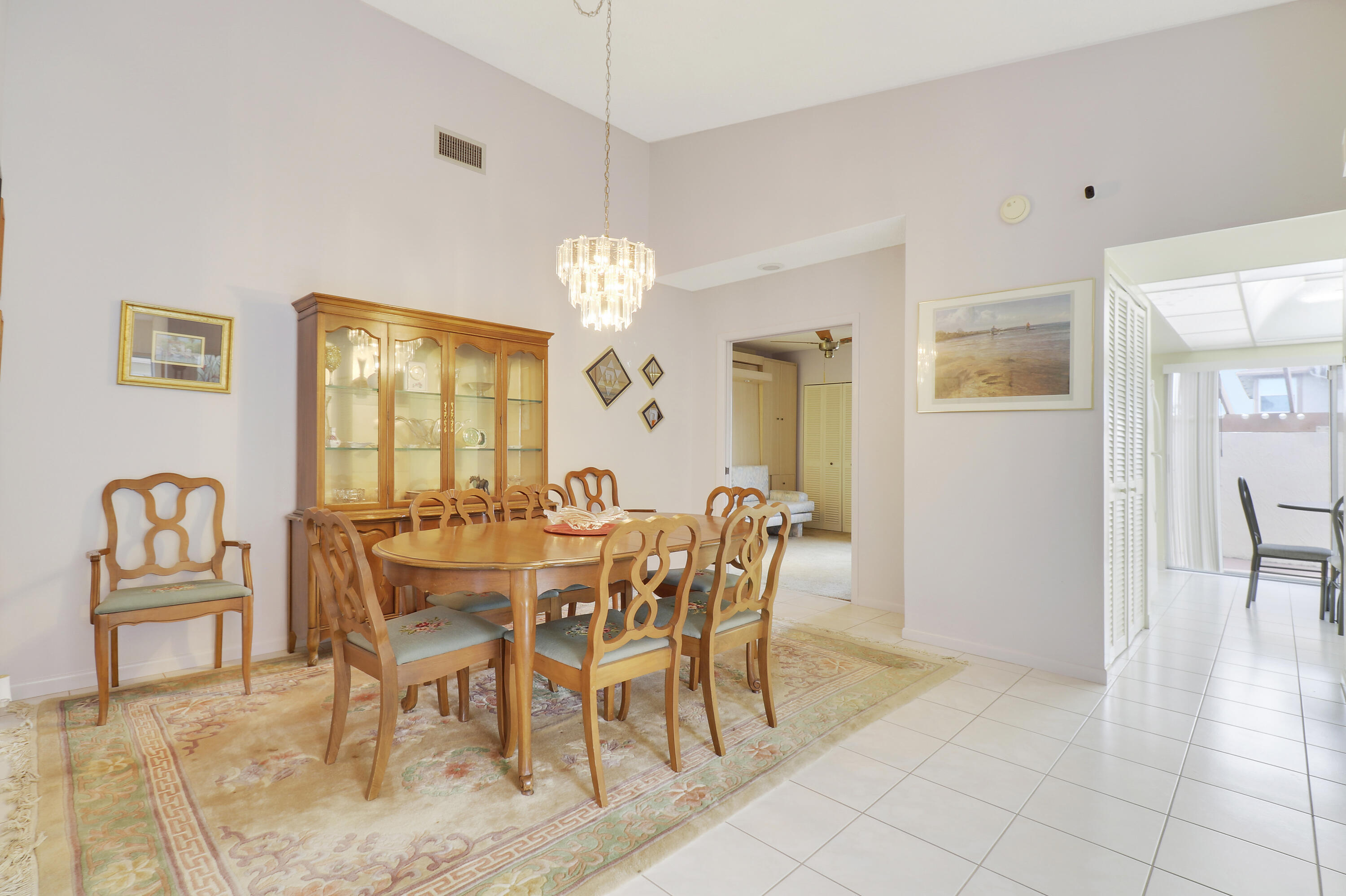 PALM GREENS AT VILLA DEL RAY CONDO II - Residential Lease