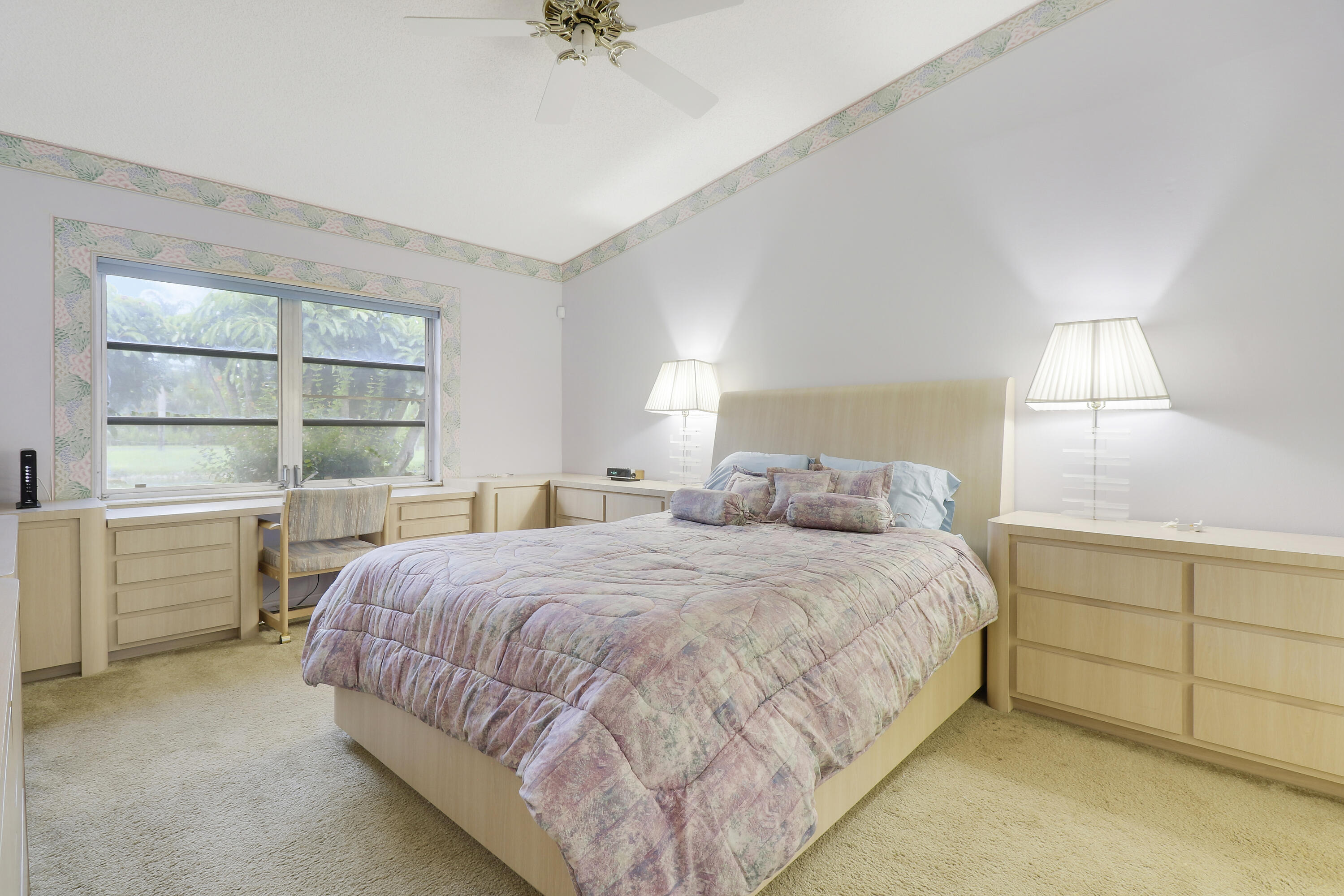 PALM GREENS AT VILLA DEL RAY CONDO II - Residential Lease