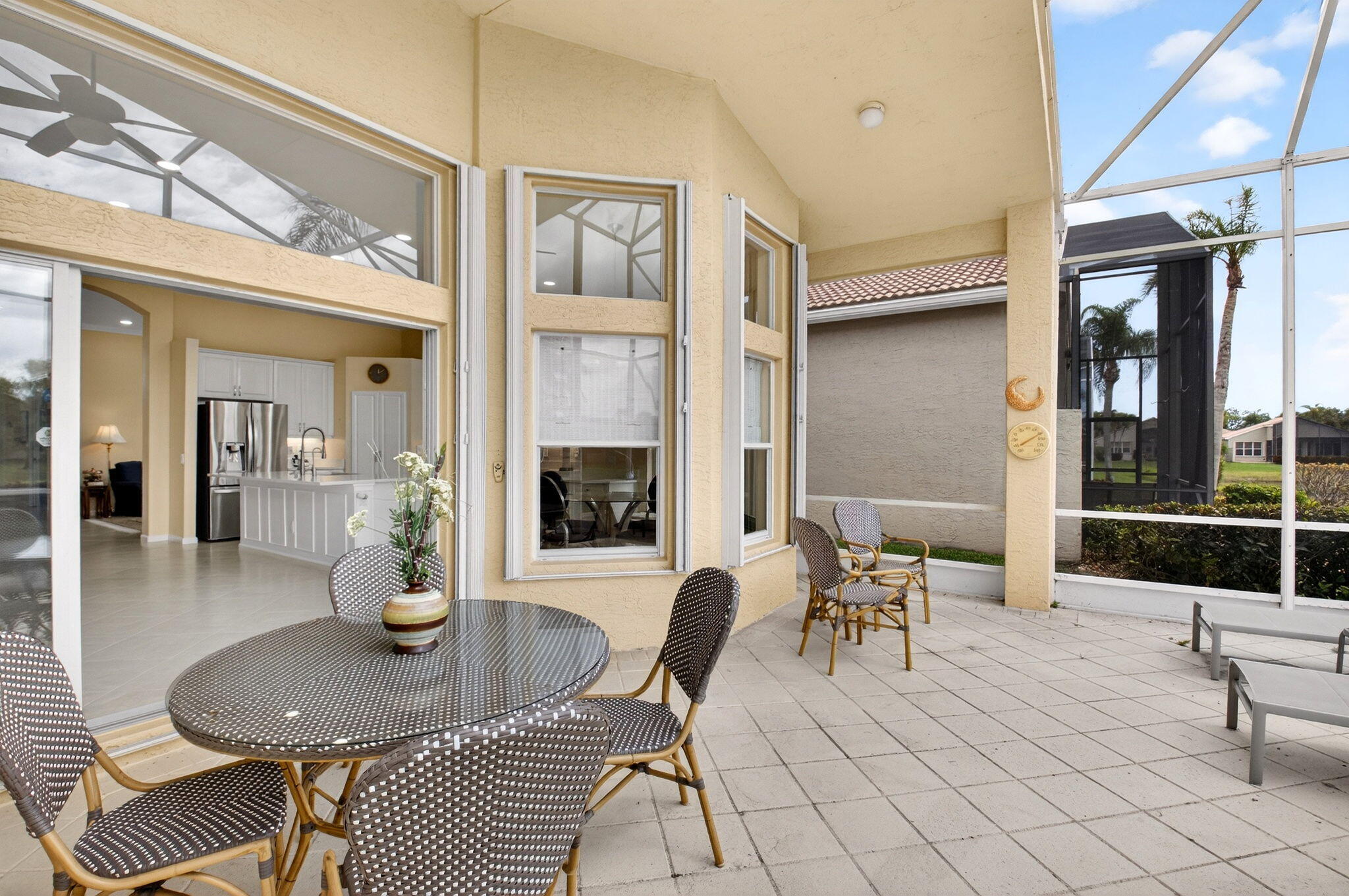 VALENCIA FALLS - Residential