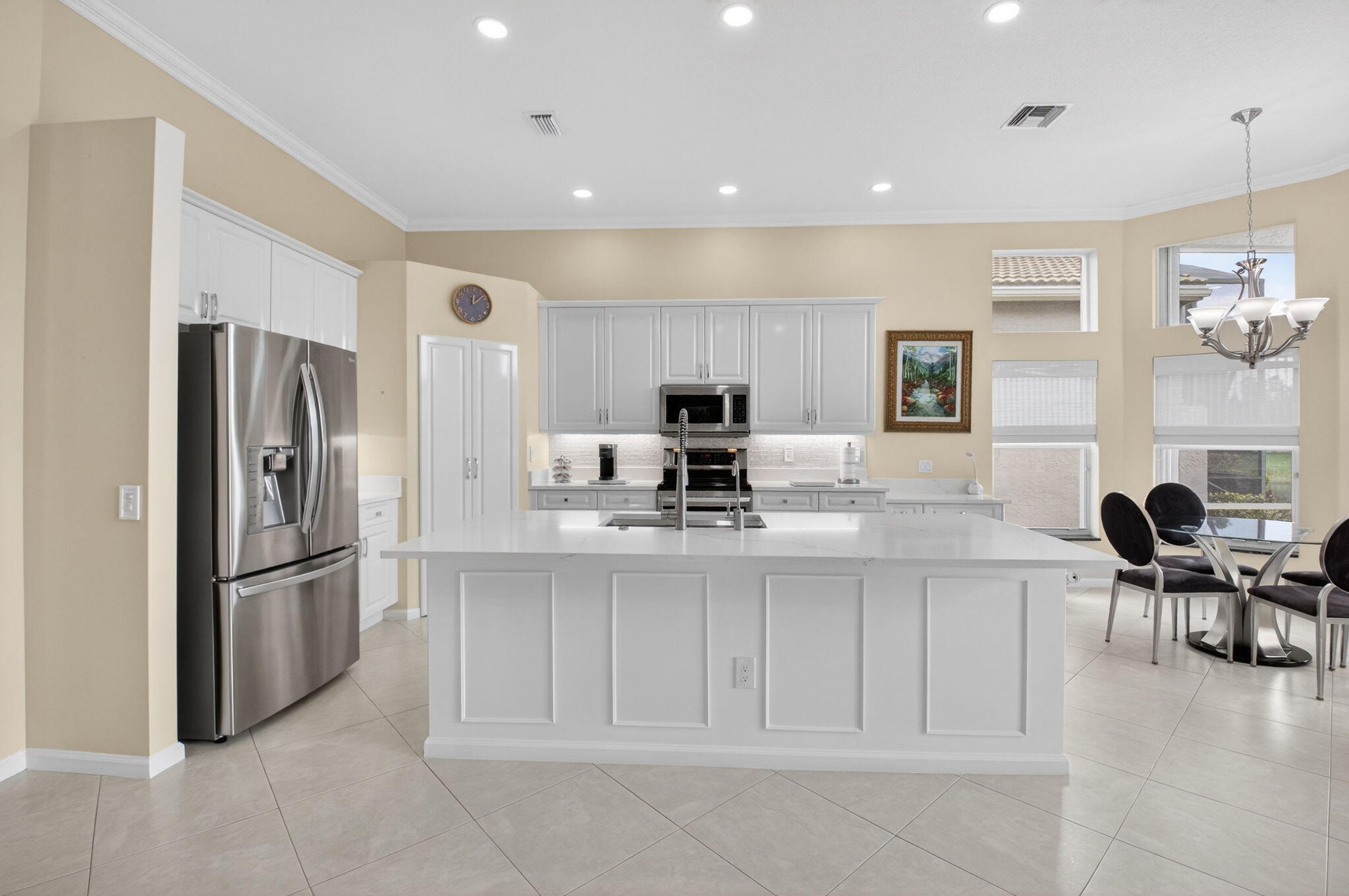 VALENCIA FALLS - Residential