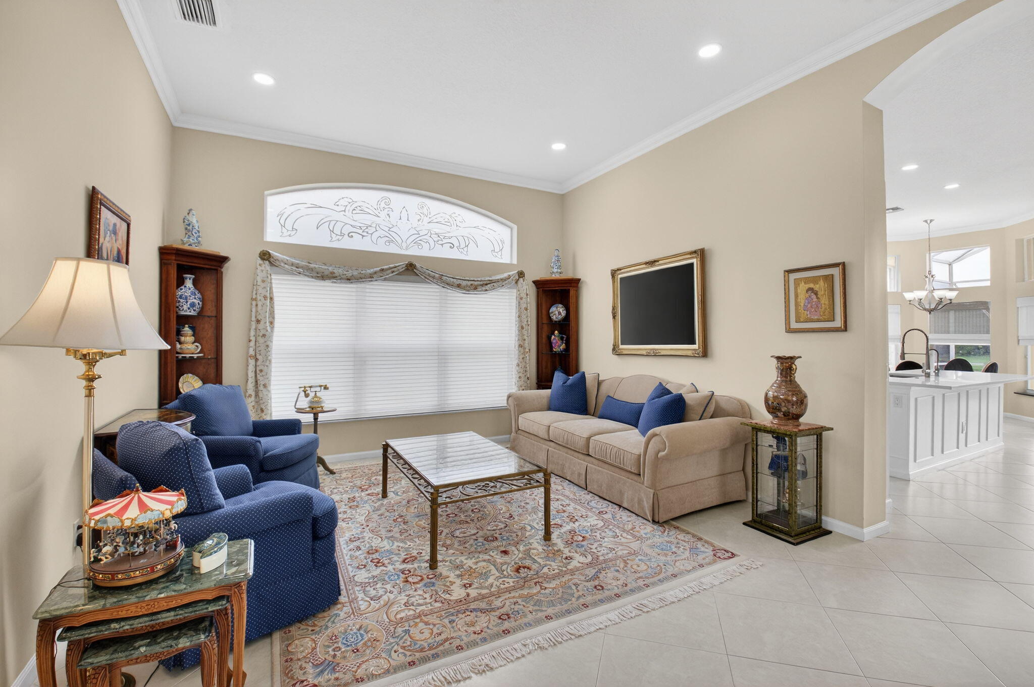 VALENCIA FALLS - Residential