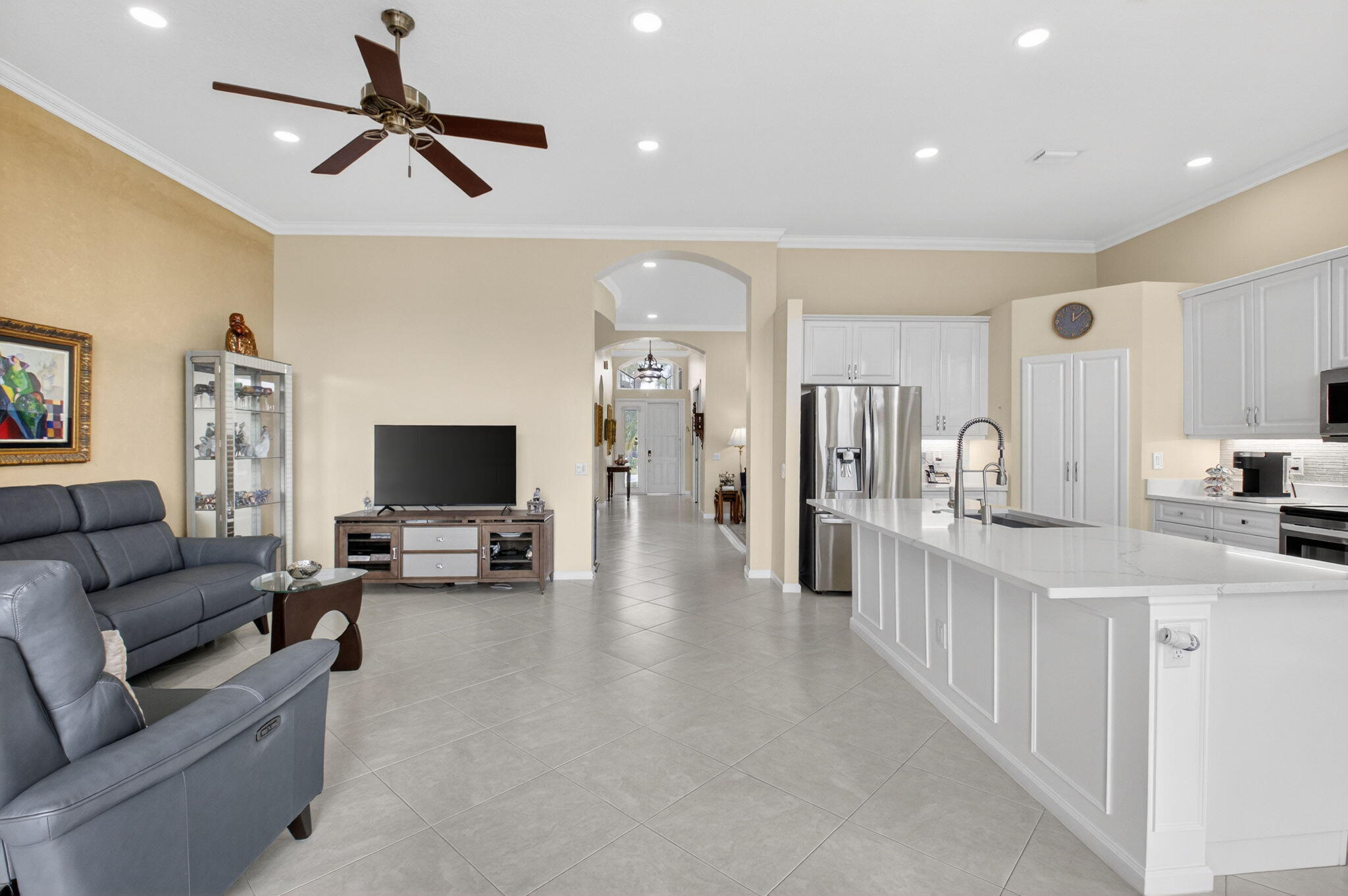 VALENCIA FALLS - Residential