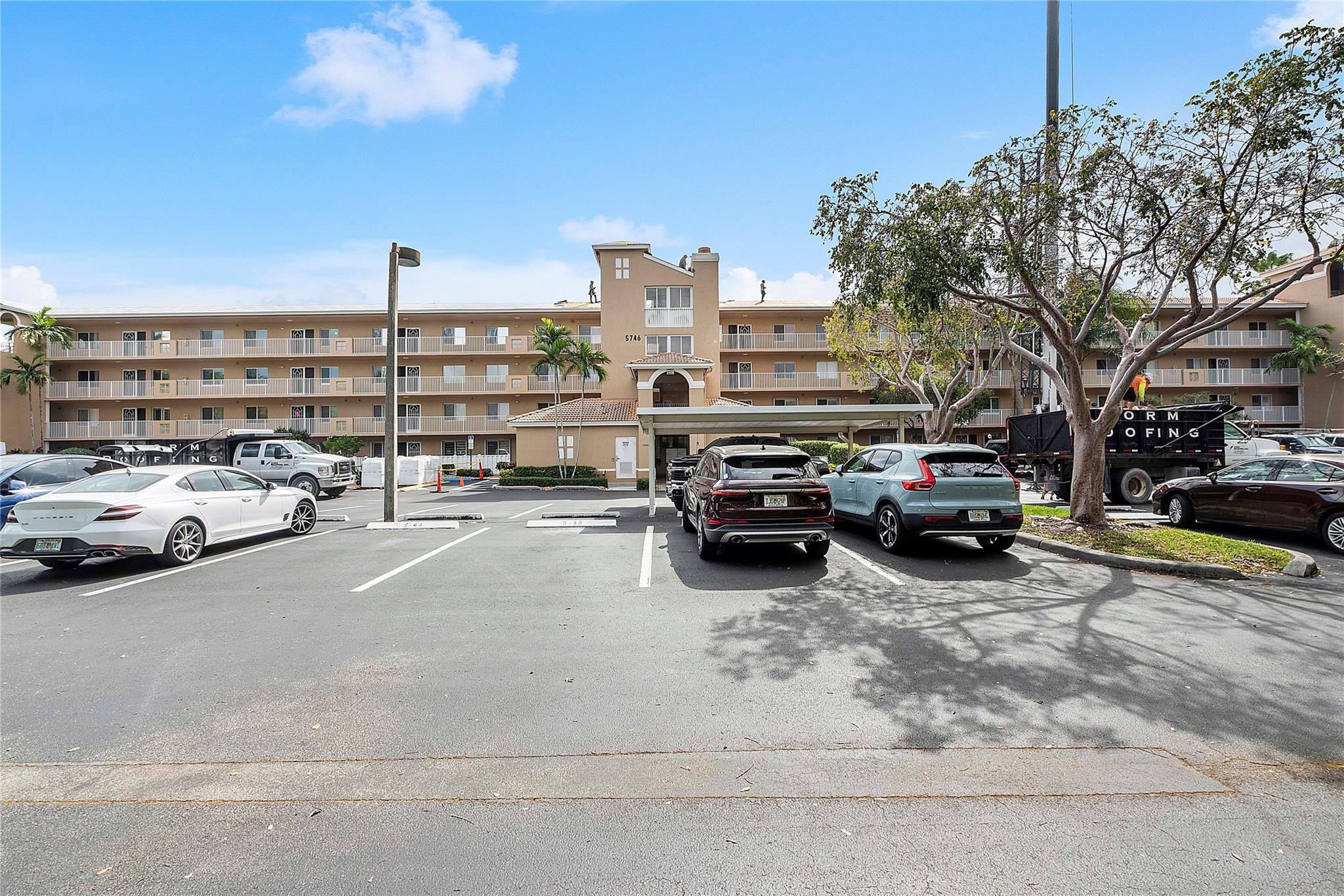 5746 Crystal Shores Drive 402