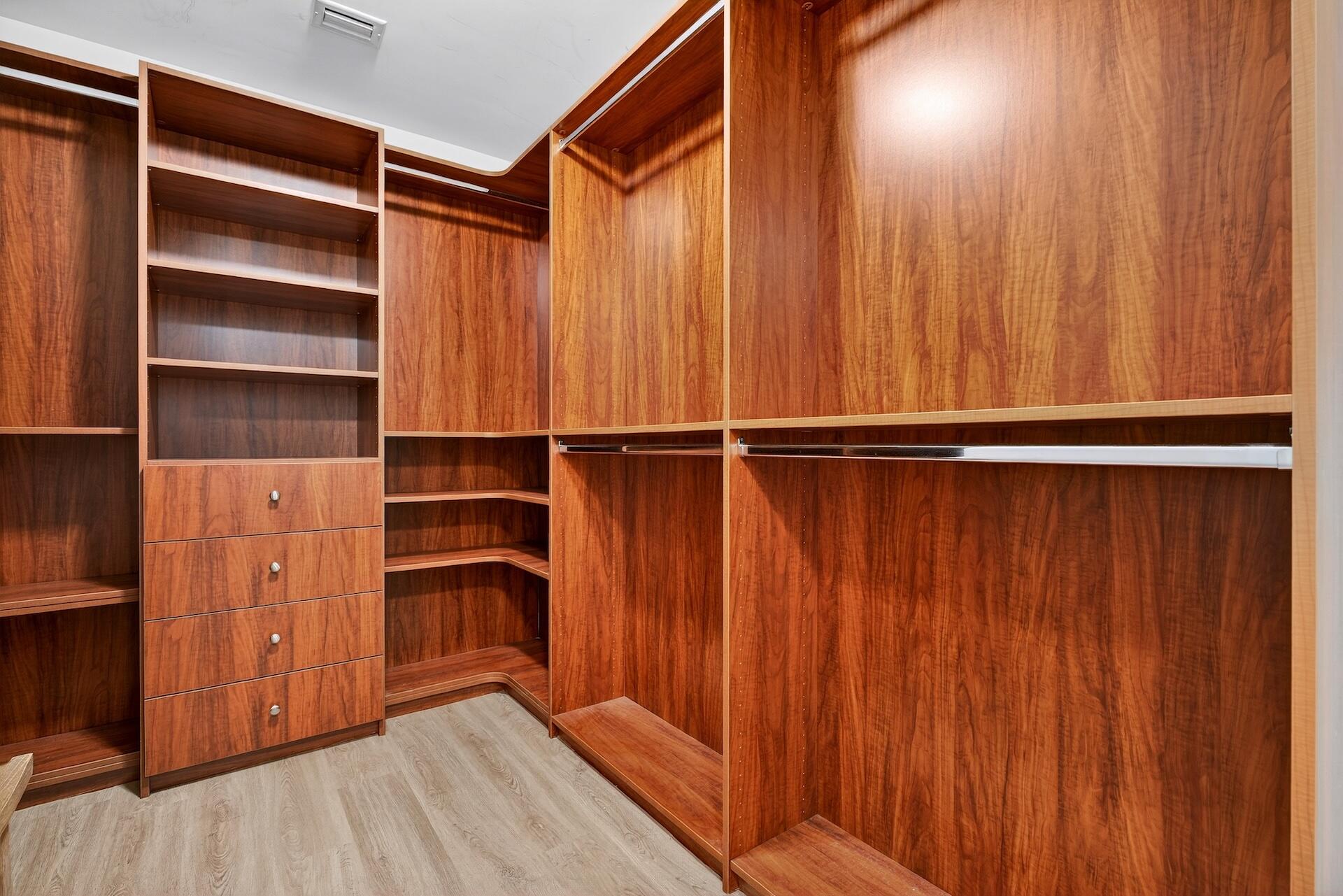 FOUNTAINS ON OCEAN BOULEVARD - Residential