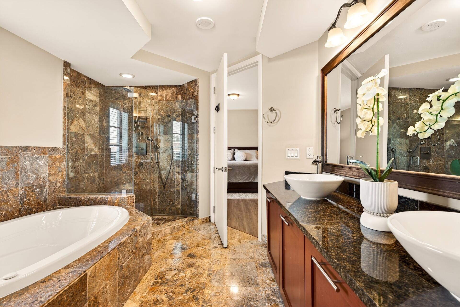 FOUNTAINS ON OCEAN BOULEVARD - Residential