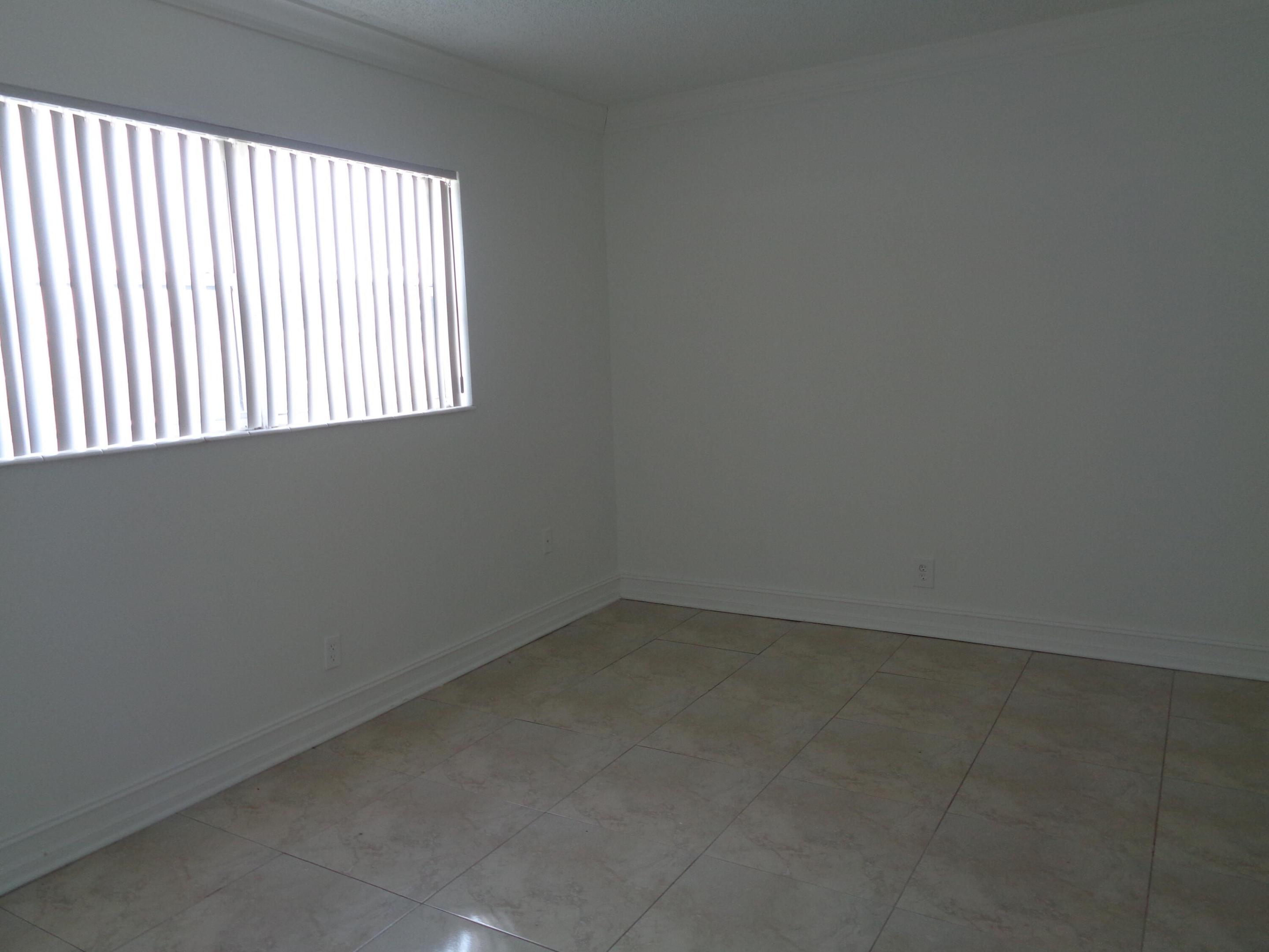 PIER 43 CONDO - Residential