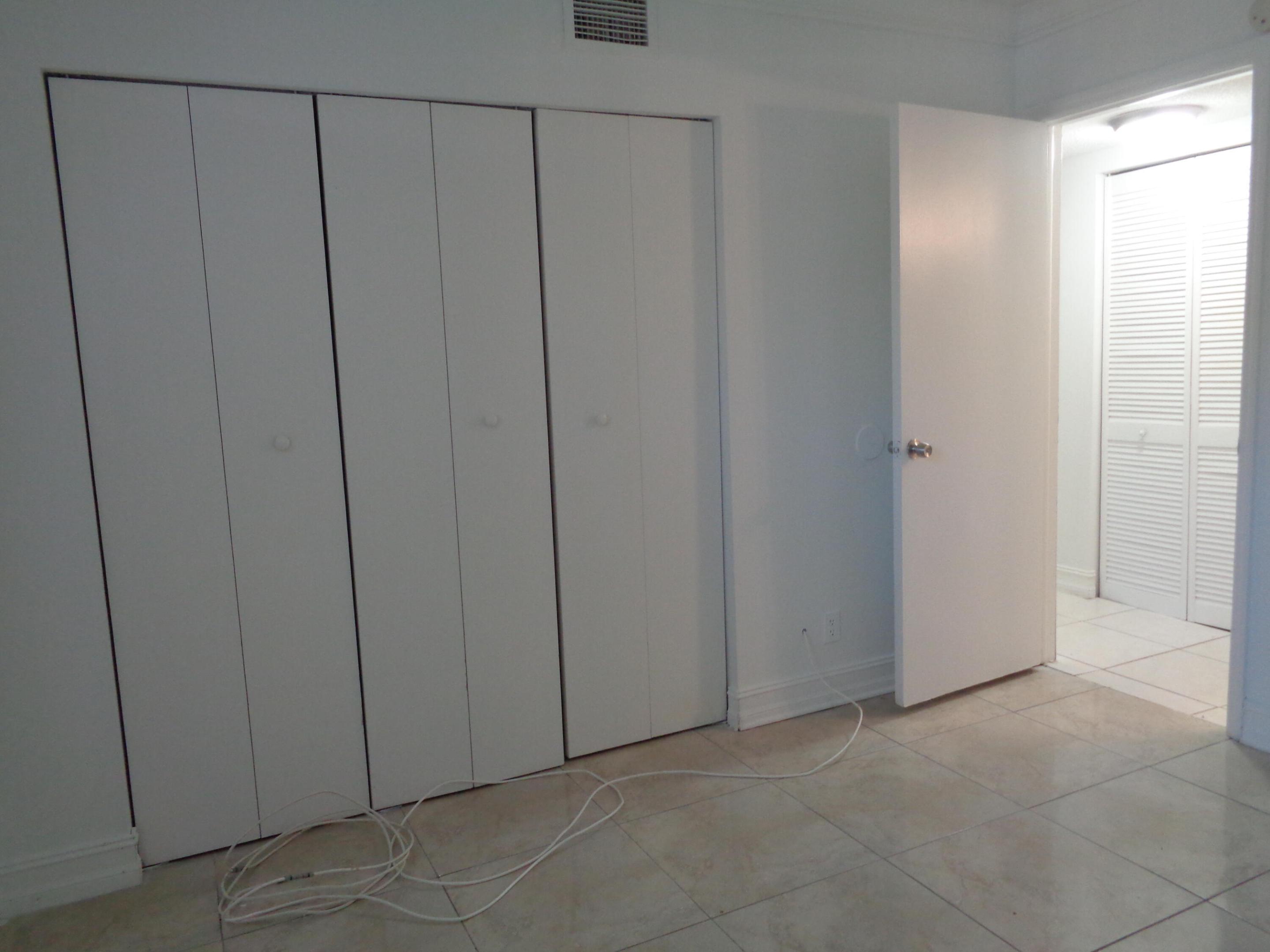 PIER 43 CONDO - Residential
