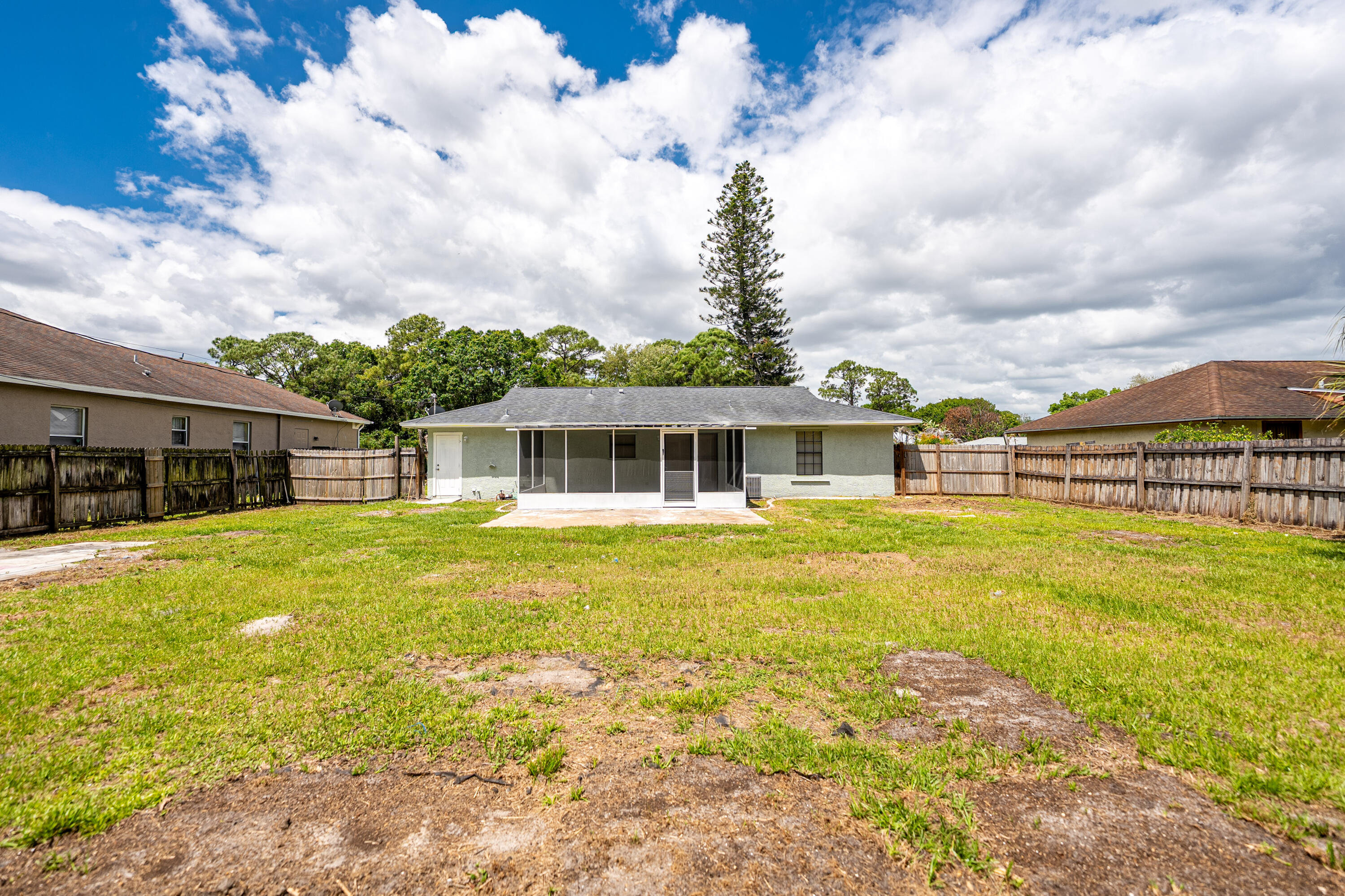 PORT ST LUCIE SECTION 08 - Residential