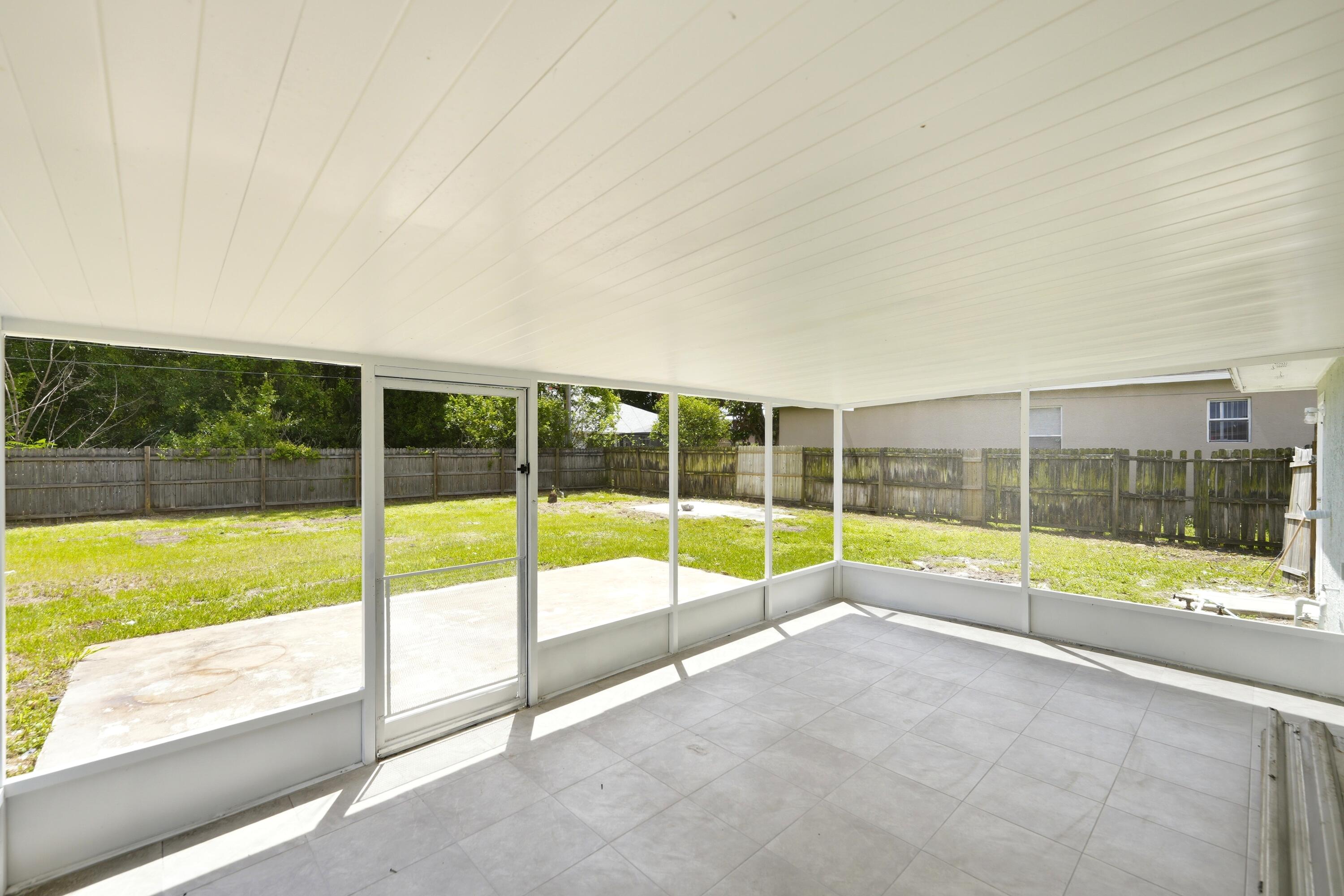 PORT ST LUCIE SECTION 08 - Residential