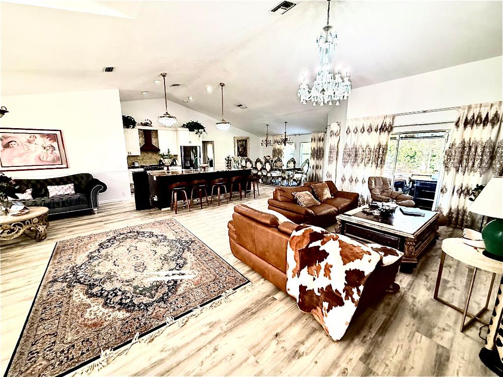 ACREAGE - Residential