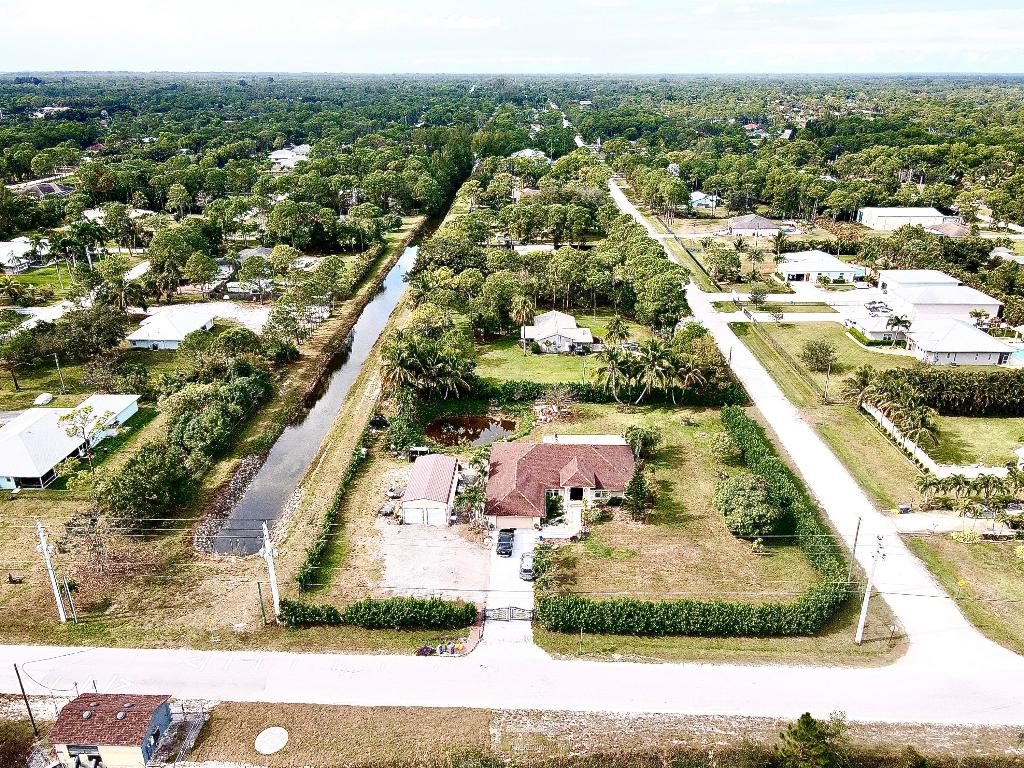 ACREAGE - Residential