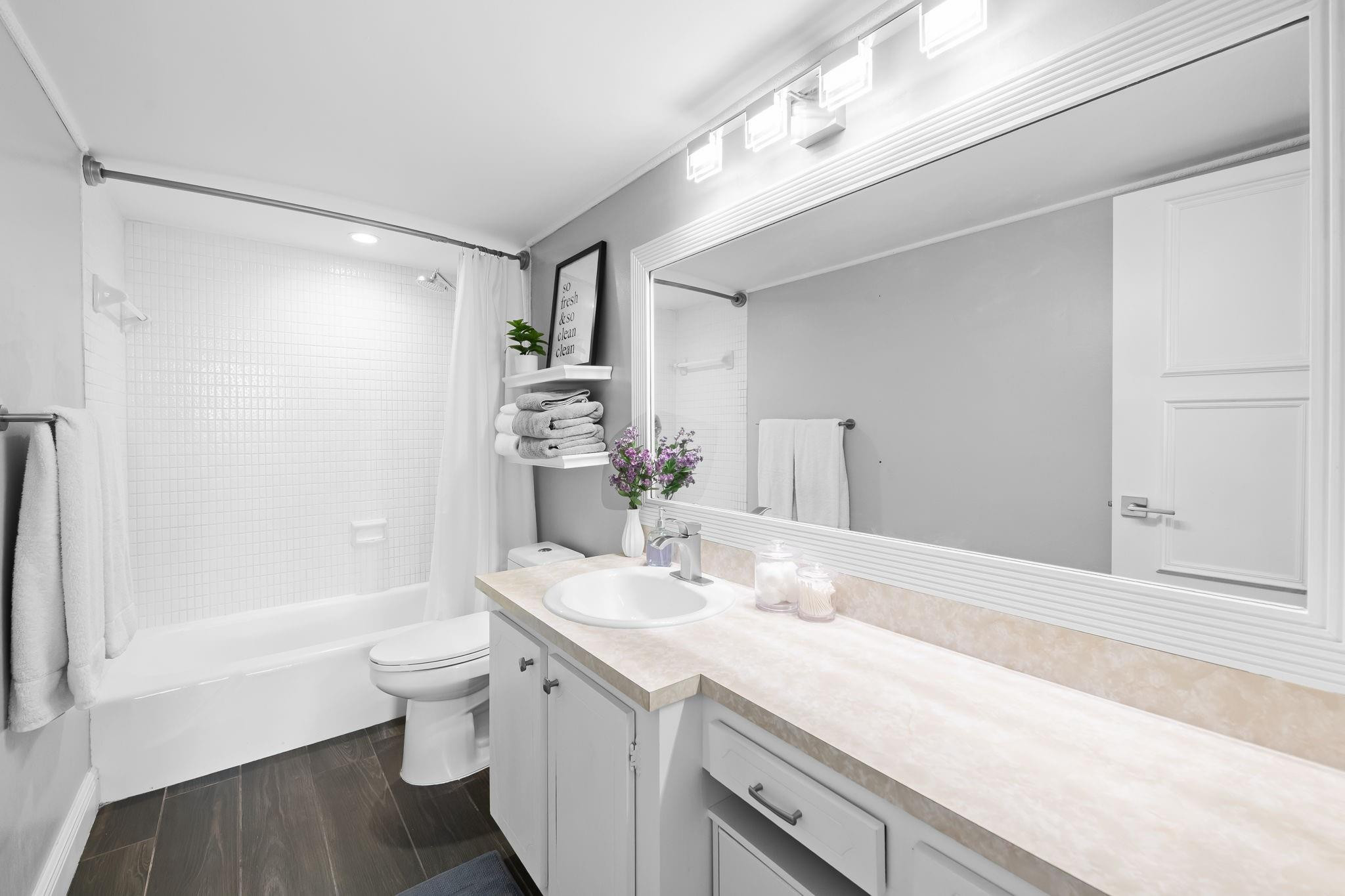 East Point Towers - Residential