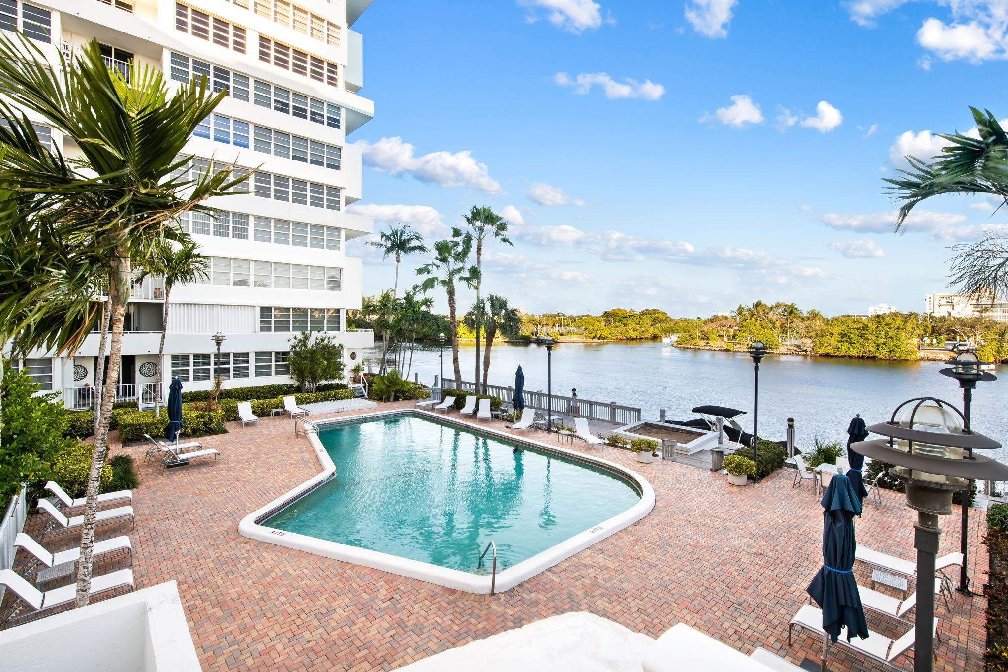 East Point Towers - Residential