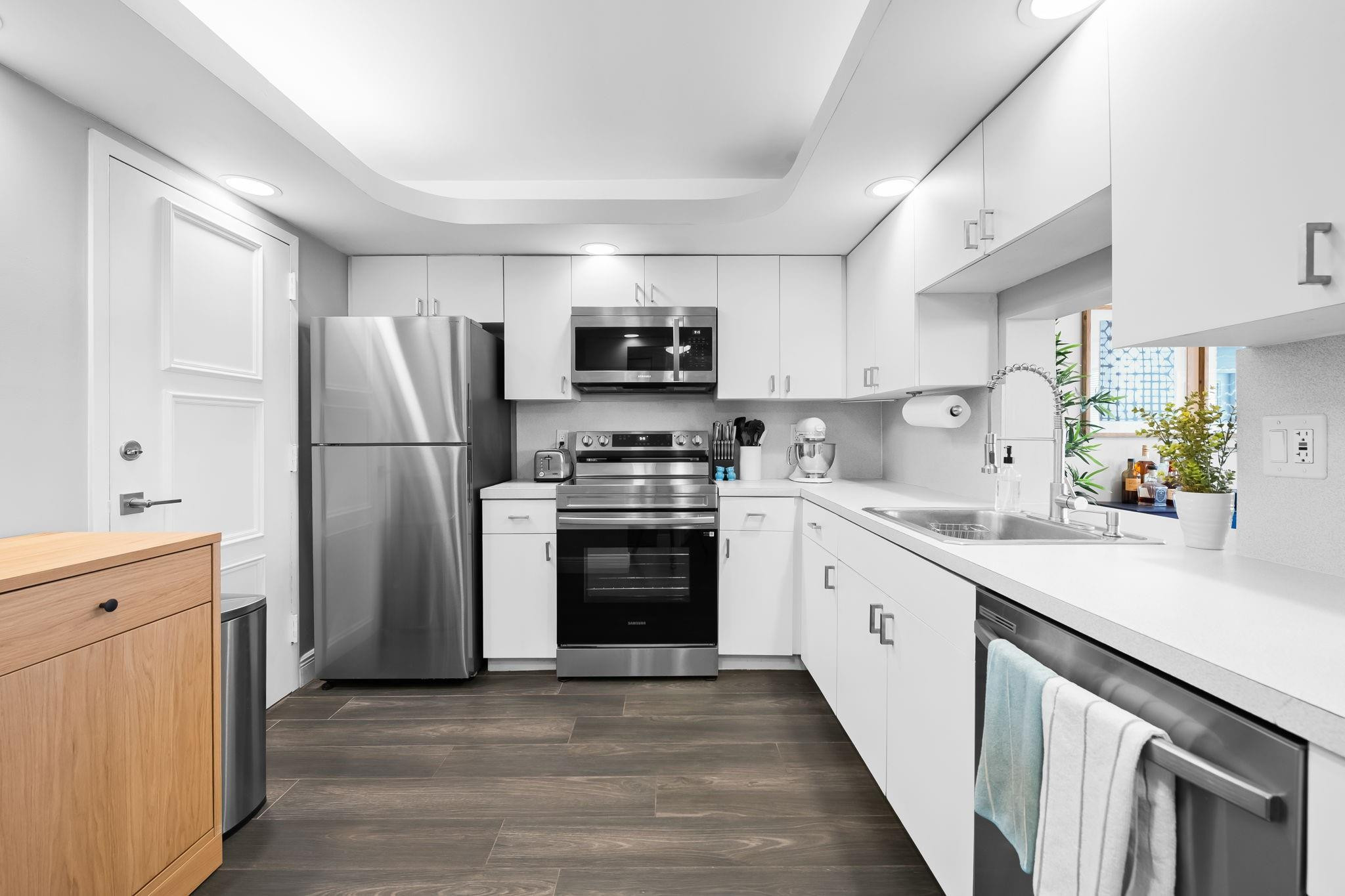 East Point Towers - Residential