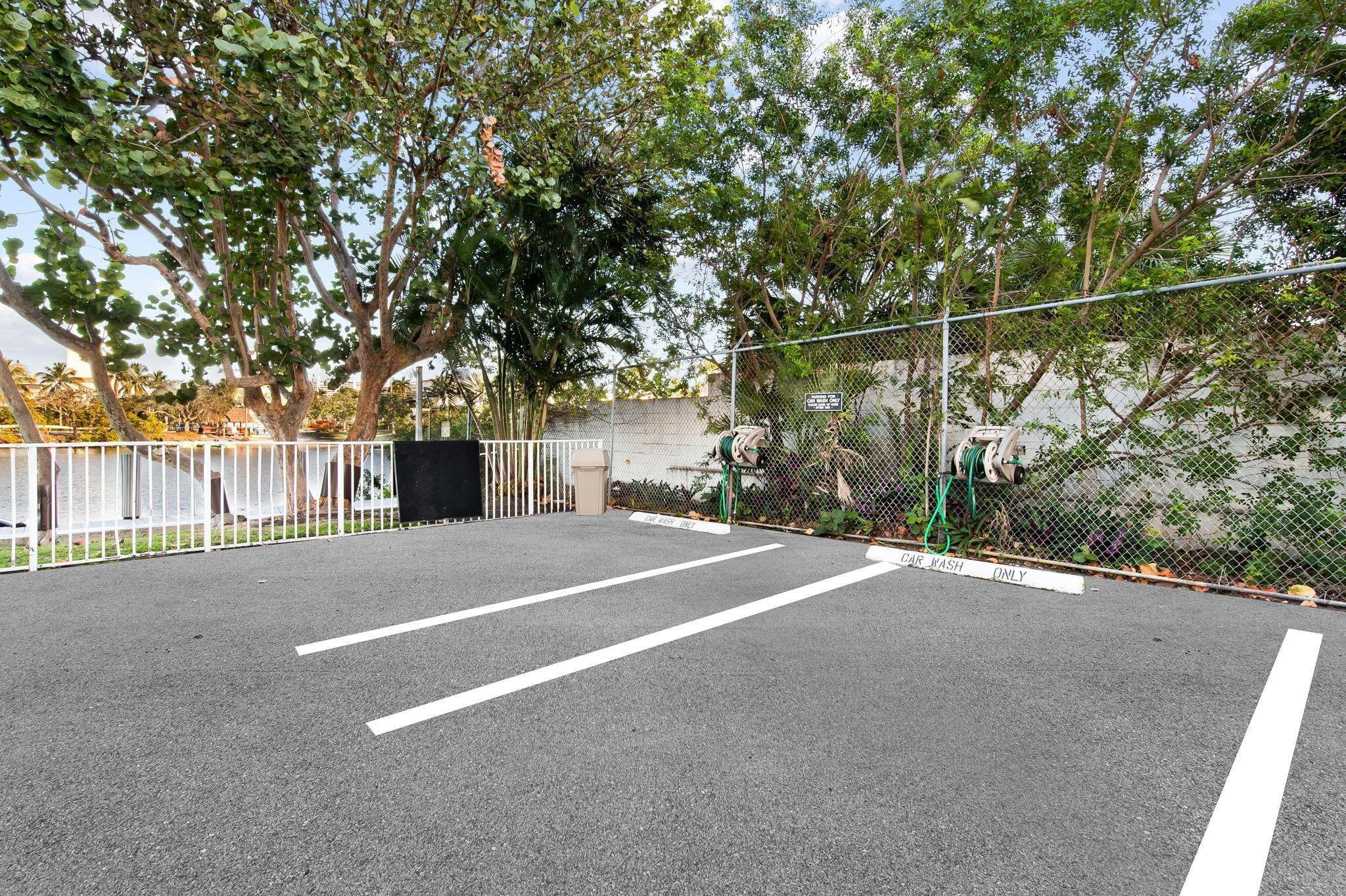 East Point Towers - Residential