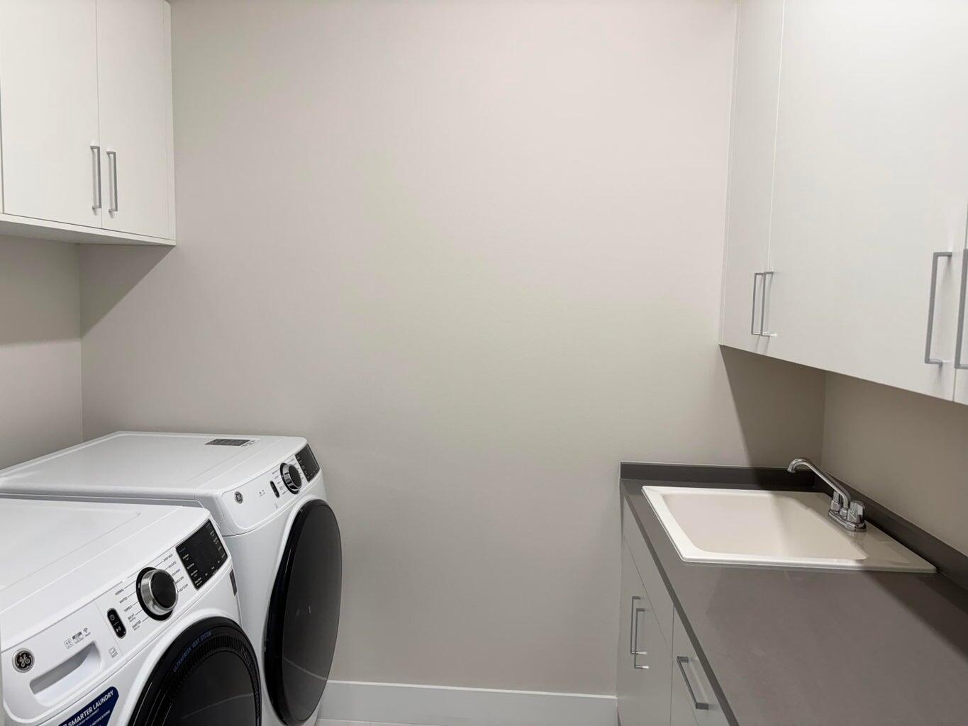 AVENIR POD - Residential Lease