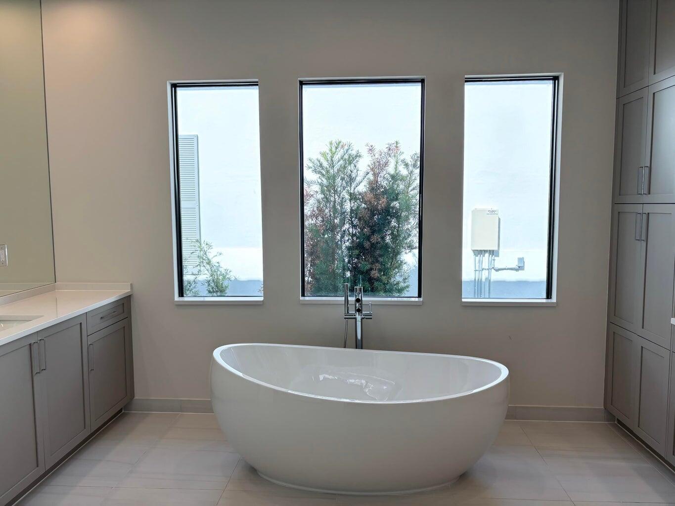 AVENIR POD - Residential Lease